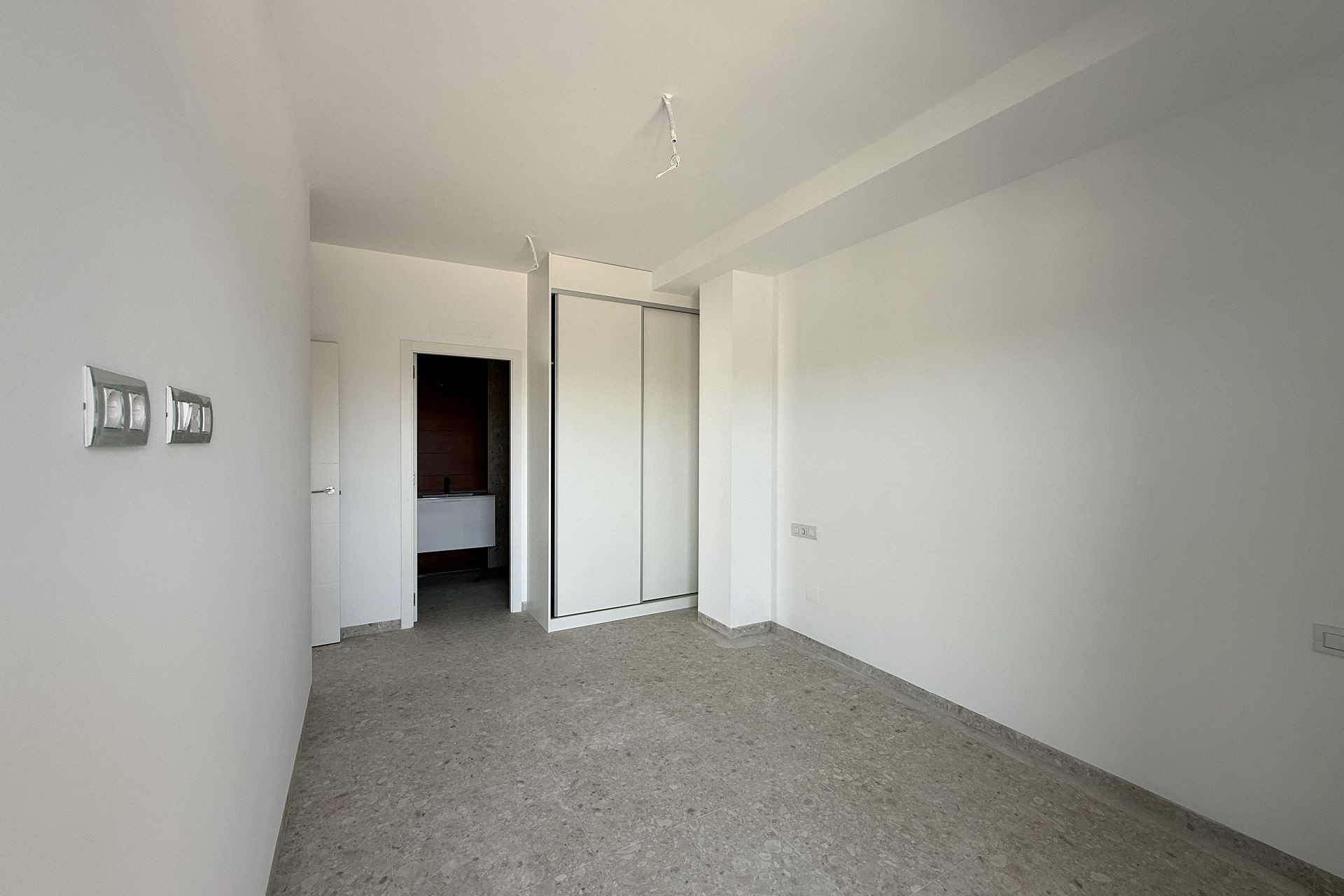 Resale - Wohnung / Appartement -
San Miguel de Salinas - Inland