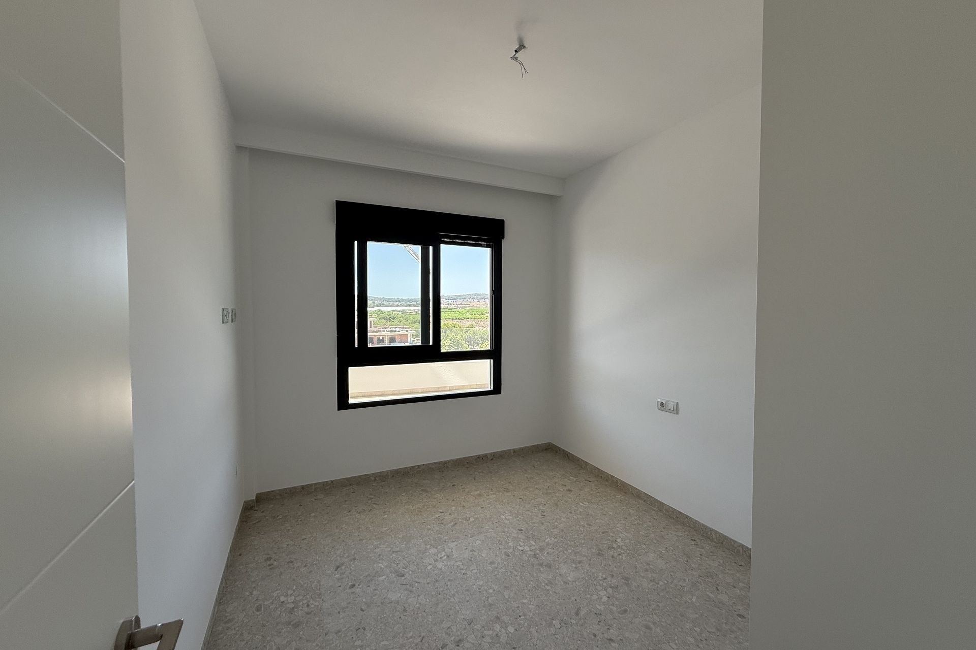 Resale - Wohnung / Appartement -
San Miguel de Salinas - Inland