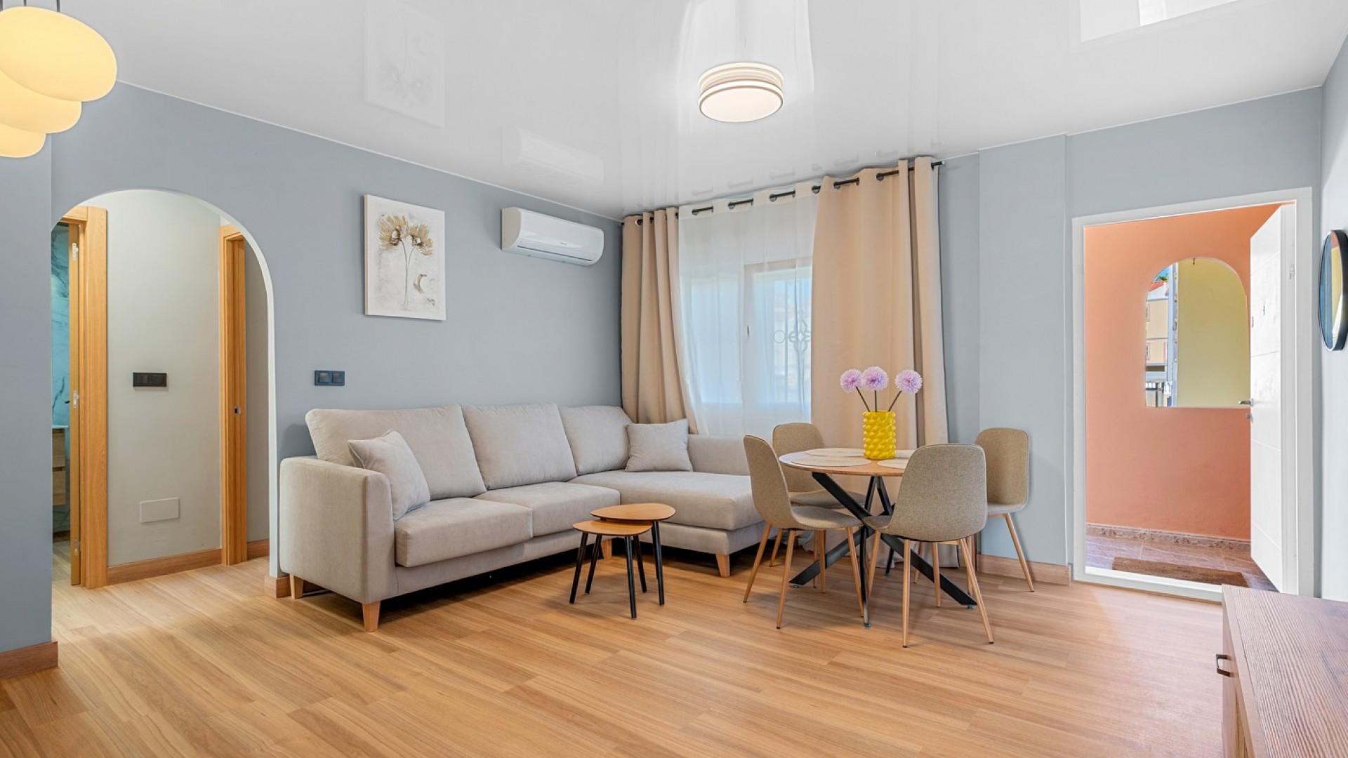 Resale - Wohnung Appartement -
San Miguel de Salinas - Orihuela Costa