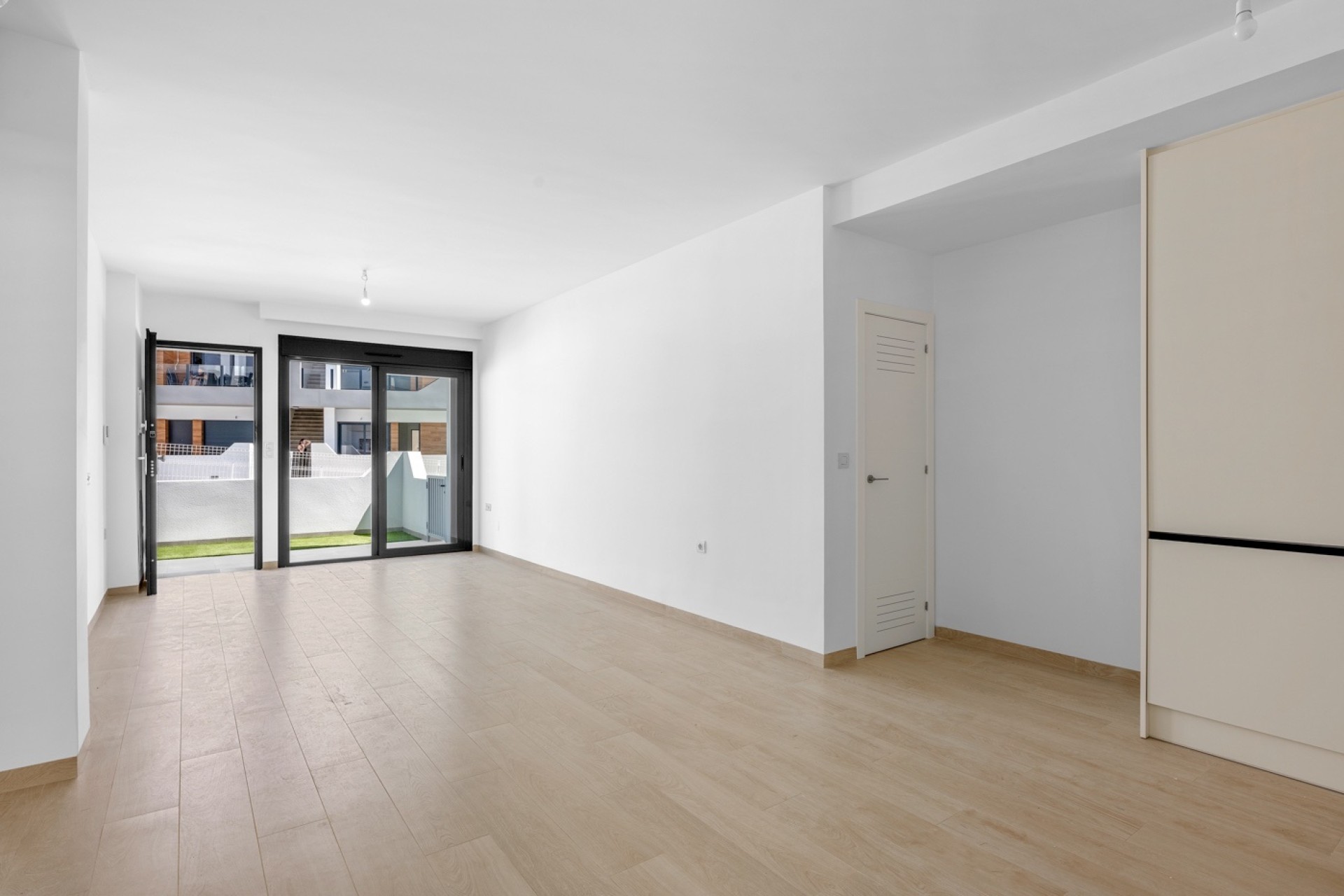 Resale - Wohnung / Appartement -
San Miguel de Salinas - San Miguel
