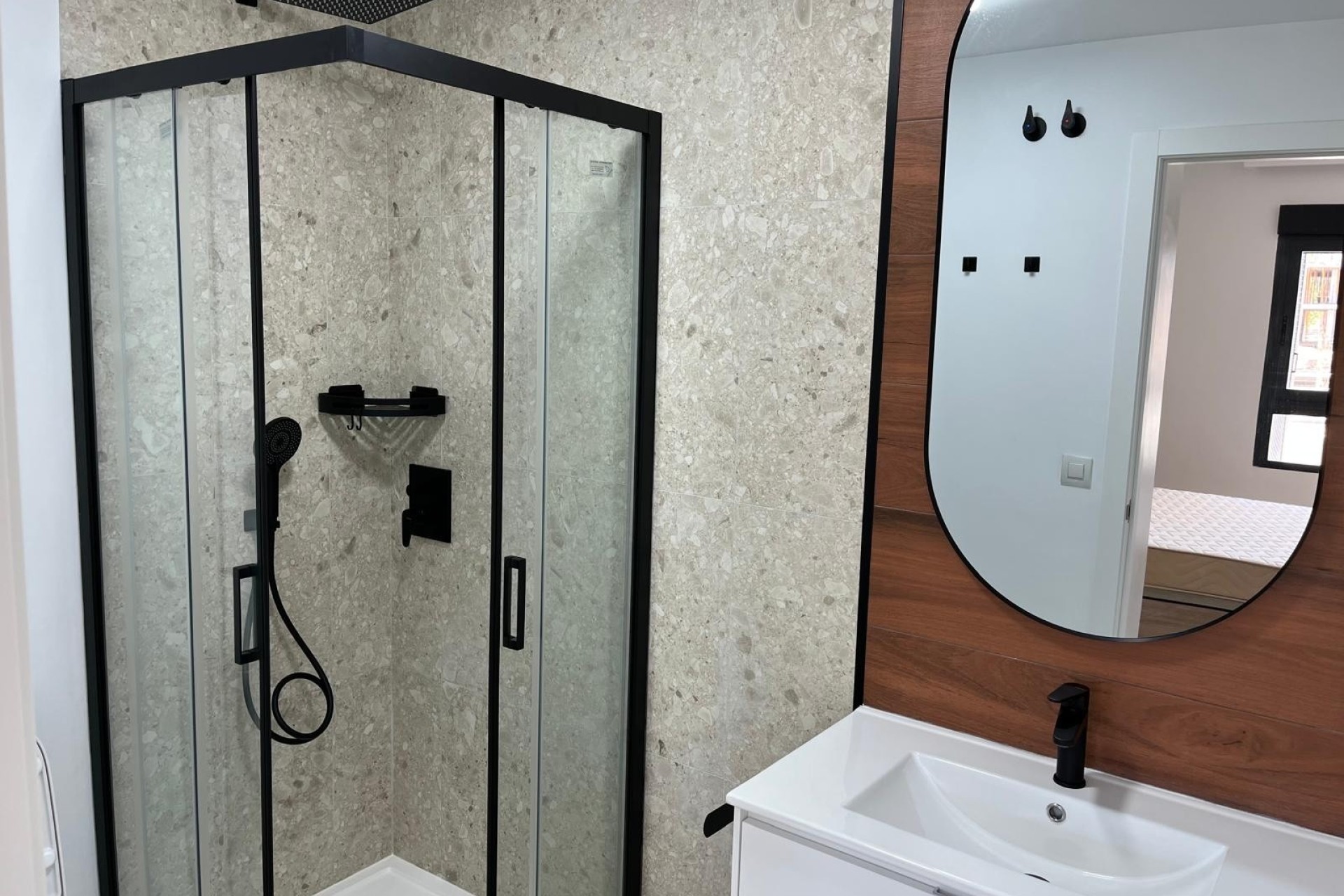 Resale - Wohnung / Appartement -
San Miguel de Salinas