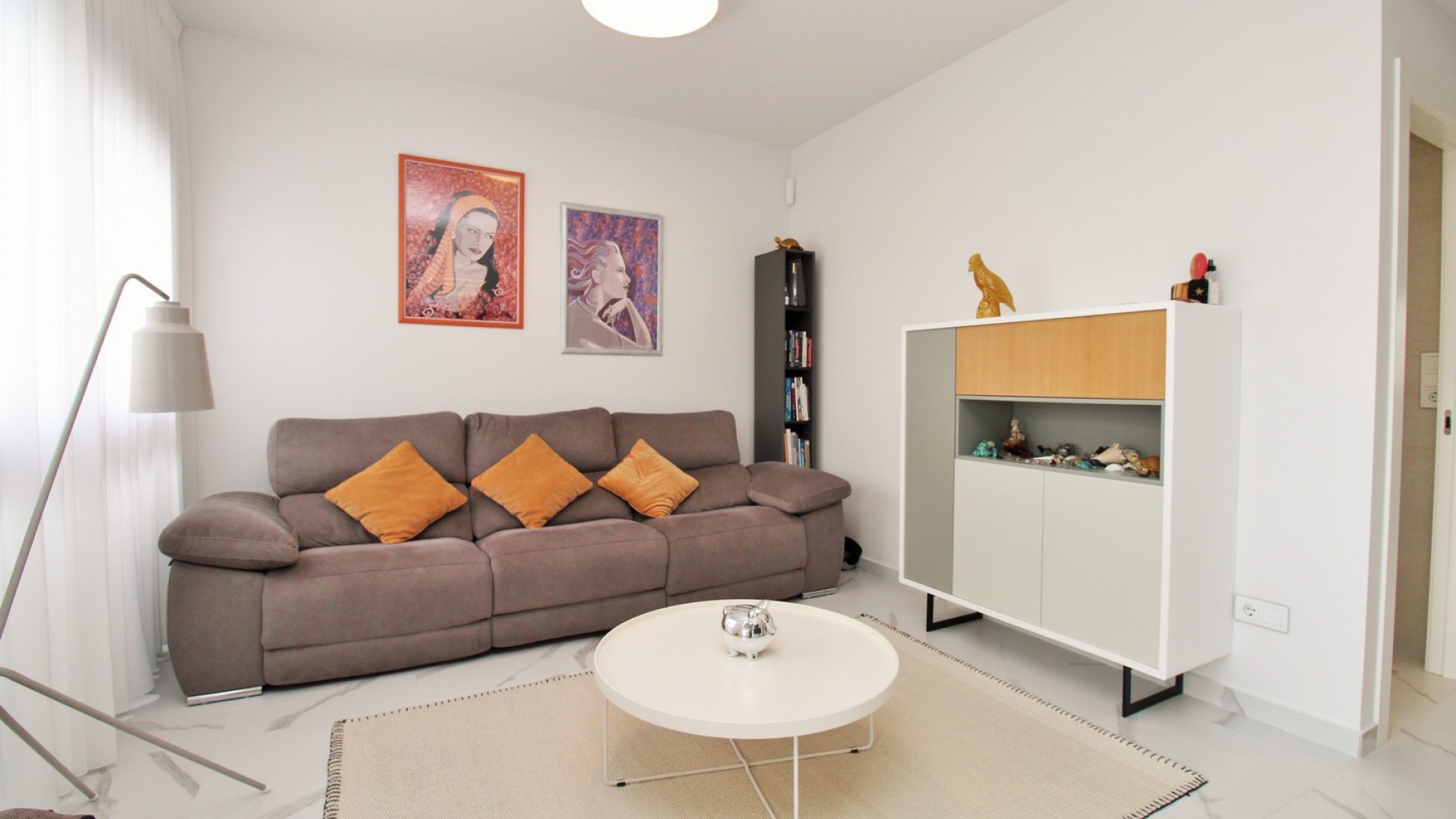 Resale - Wohnung Appartement -
San Miguel de Salinas