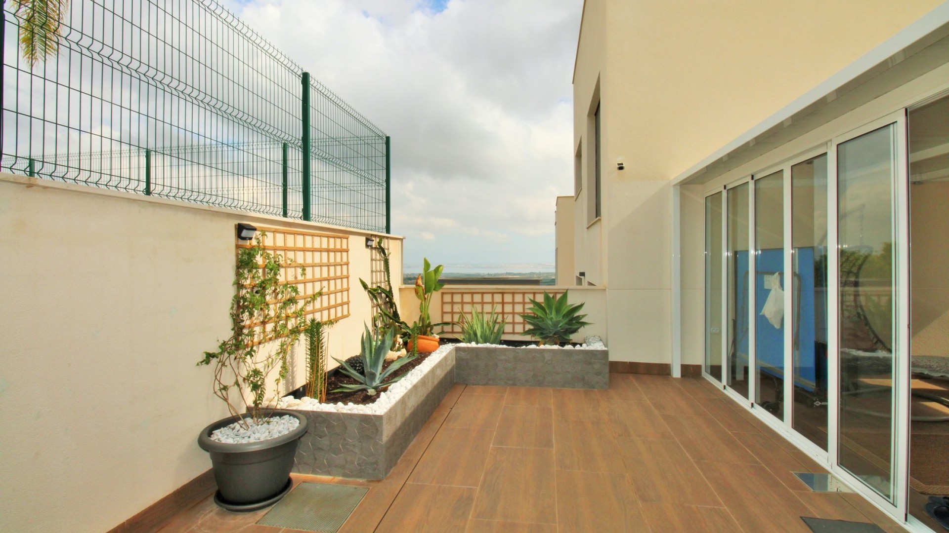 Resale - Wohnung Appartement -
San Miguel de Salinas