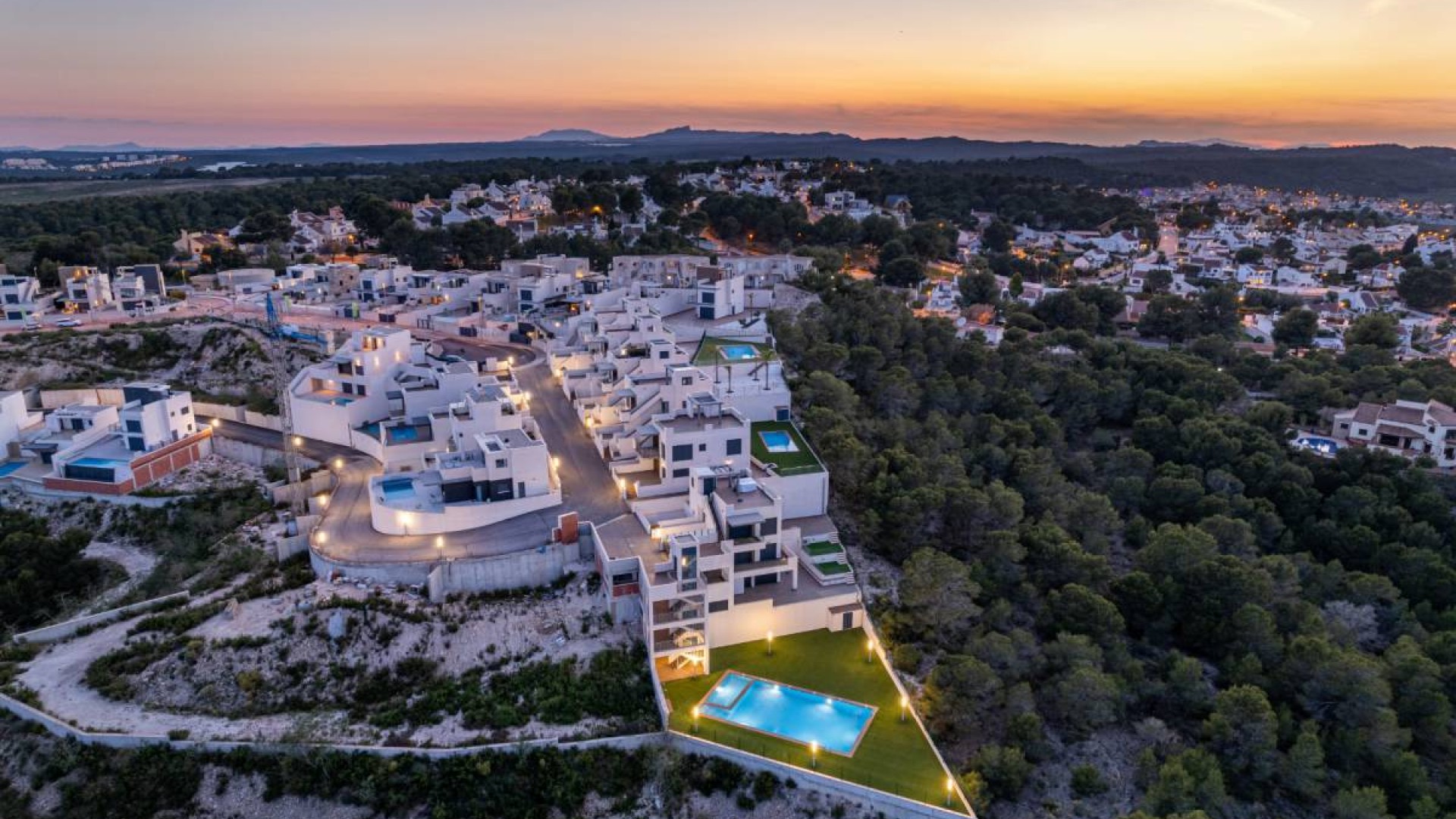 Resale - Wohnung Appartement -
San Miguel de Salinas