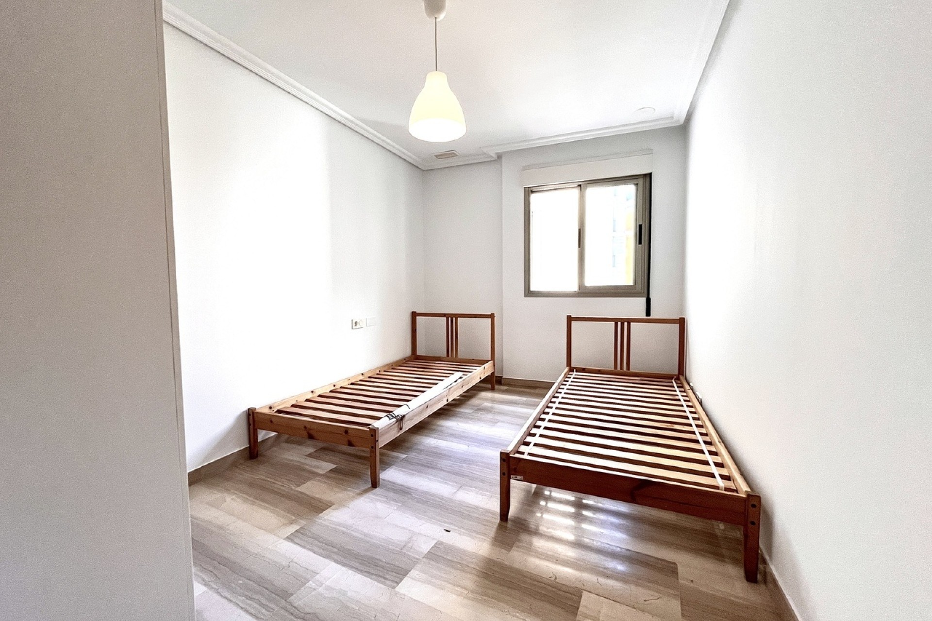 Resale - Wohnung / Appartement -
Santa Pola - Costa Blanca