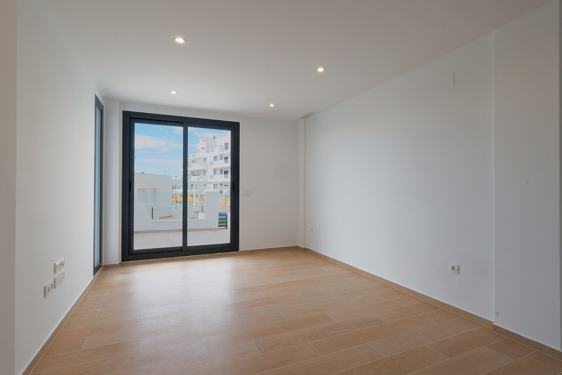 Resale - Wohnung / Appartement -
Santa Rosalia Resort - Inland