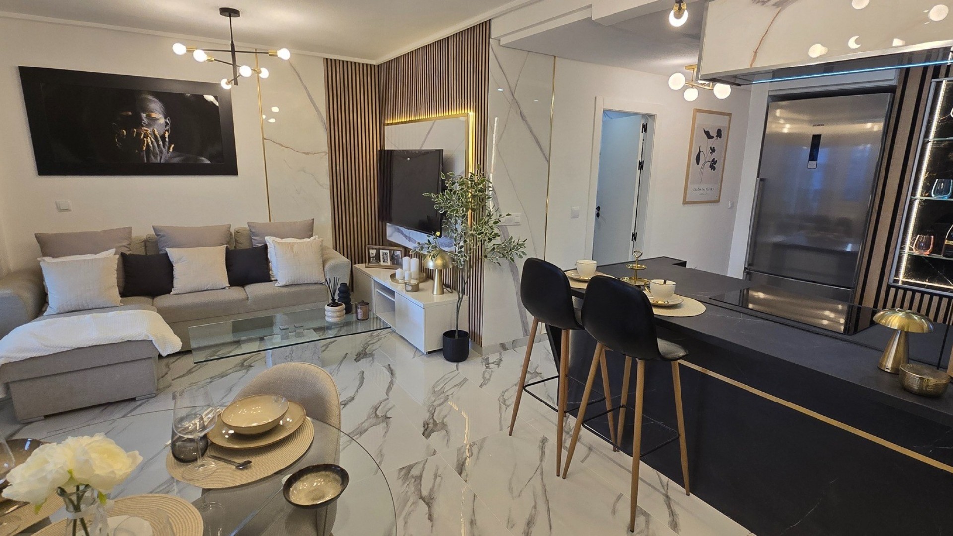 Resale - Wohnung Appartement -
Sucina