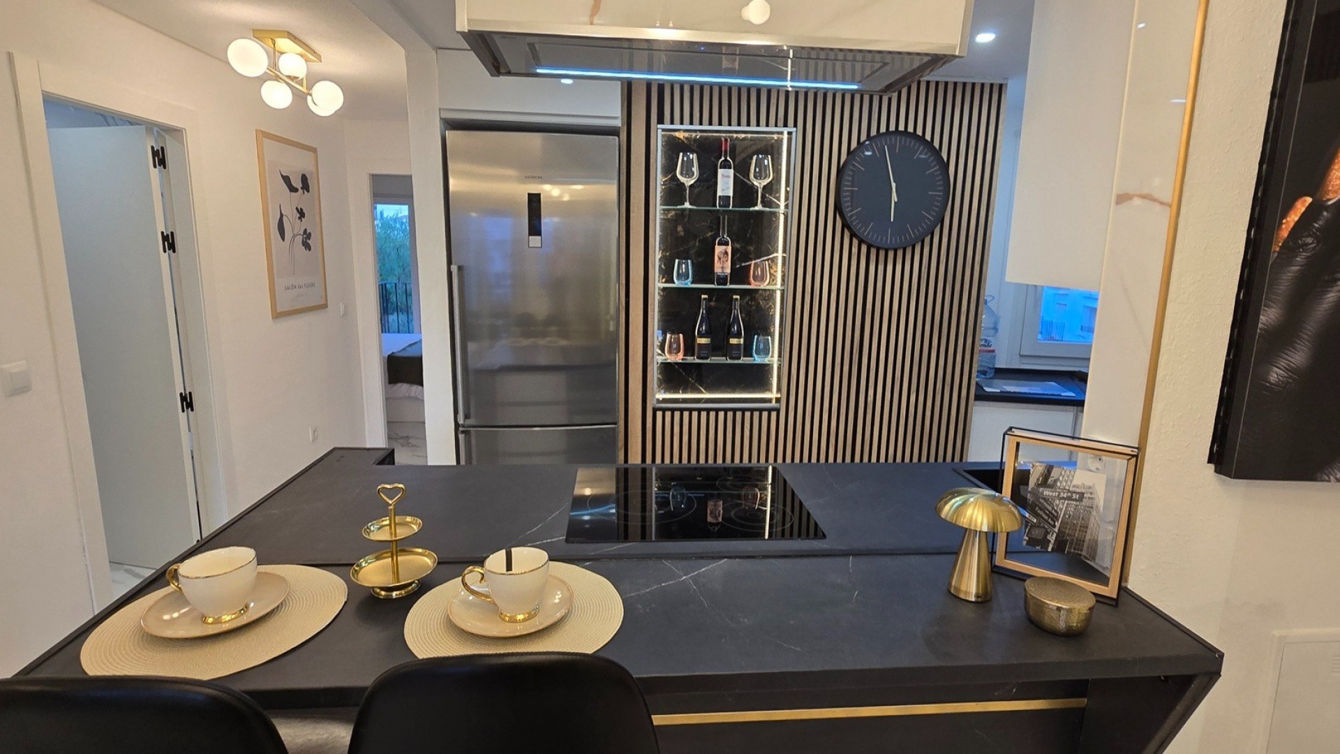 Resale - Wohnung Appartement -
Sucina