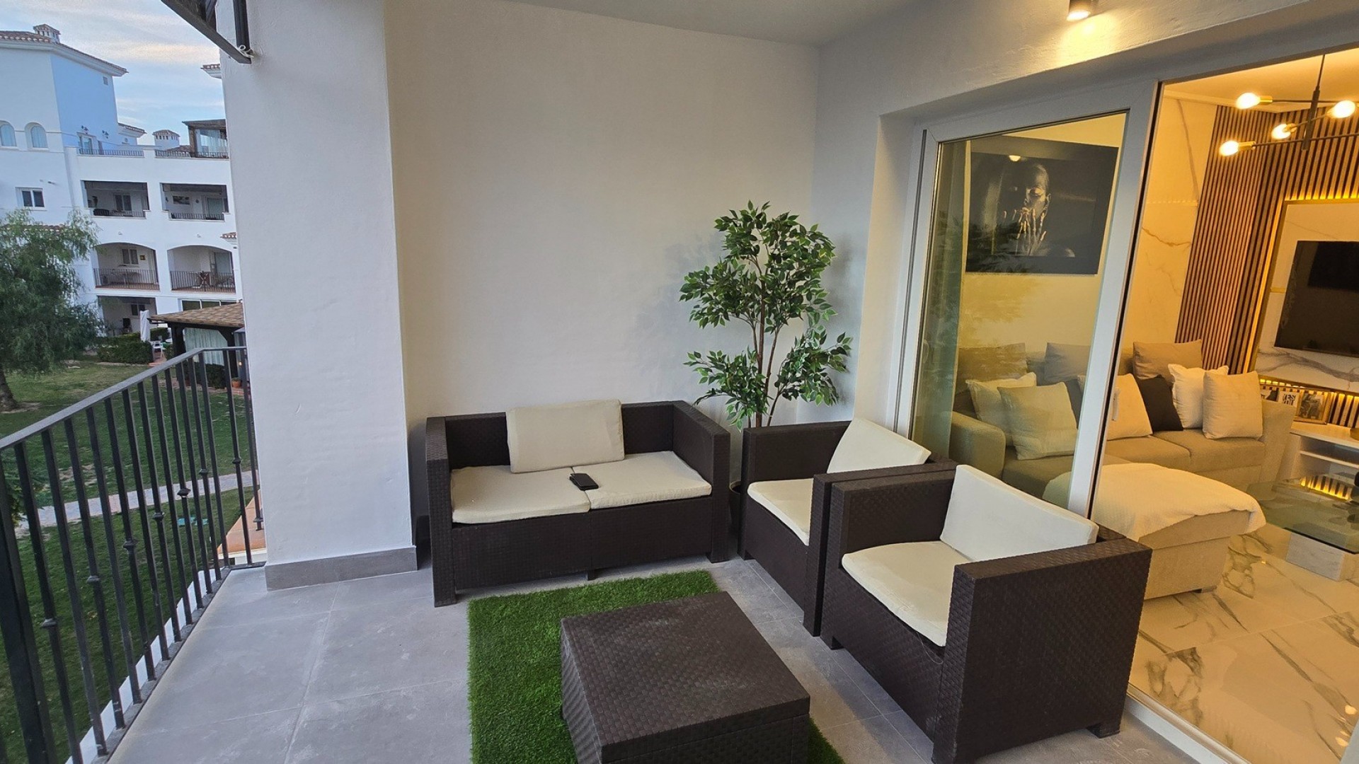 Resale - Wohnung Appartement -
Sucina