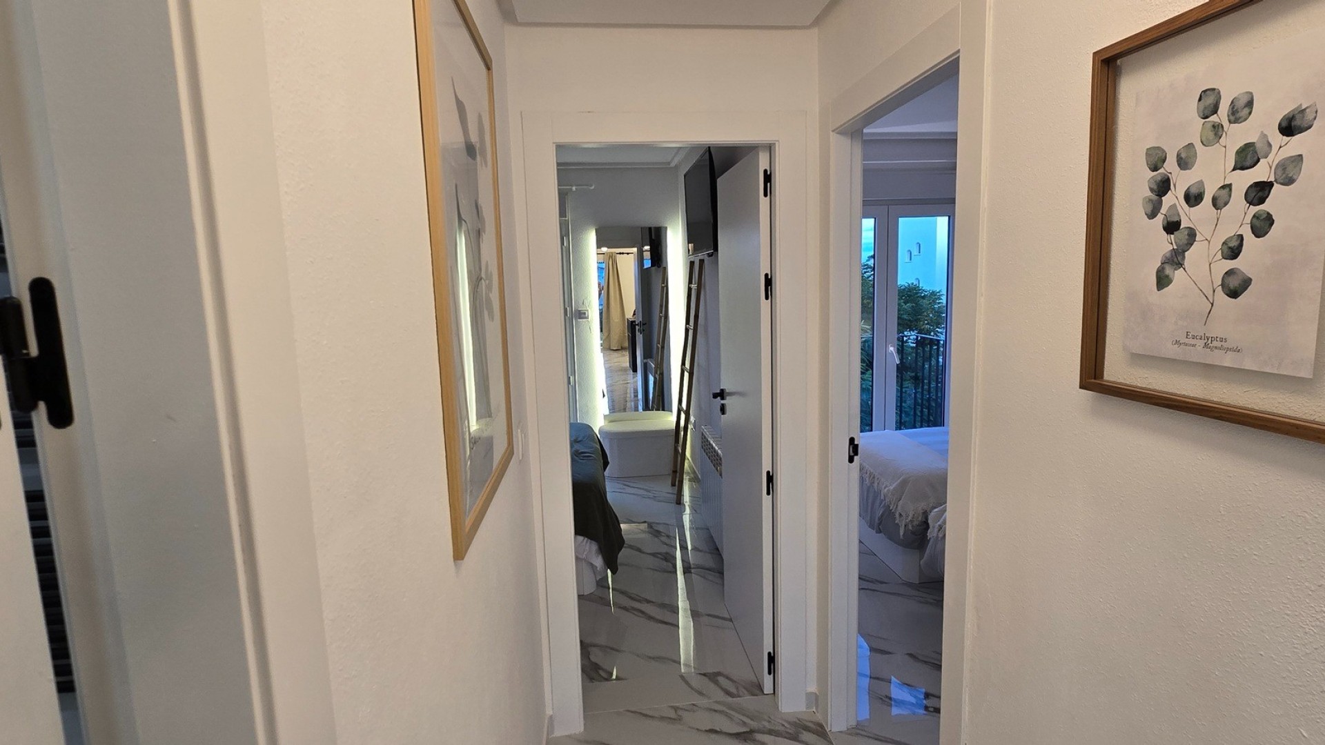 Resale - Wohnung Appartement -
Sucina