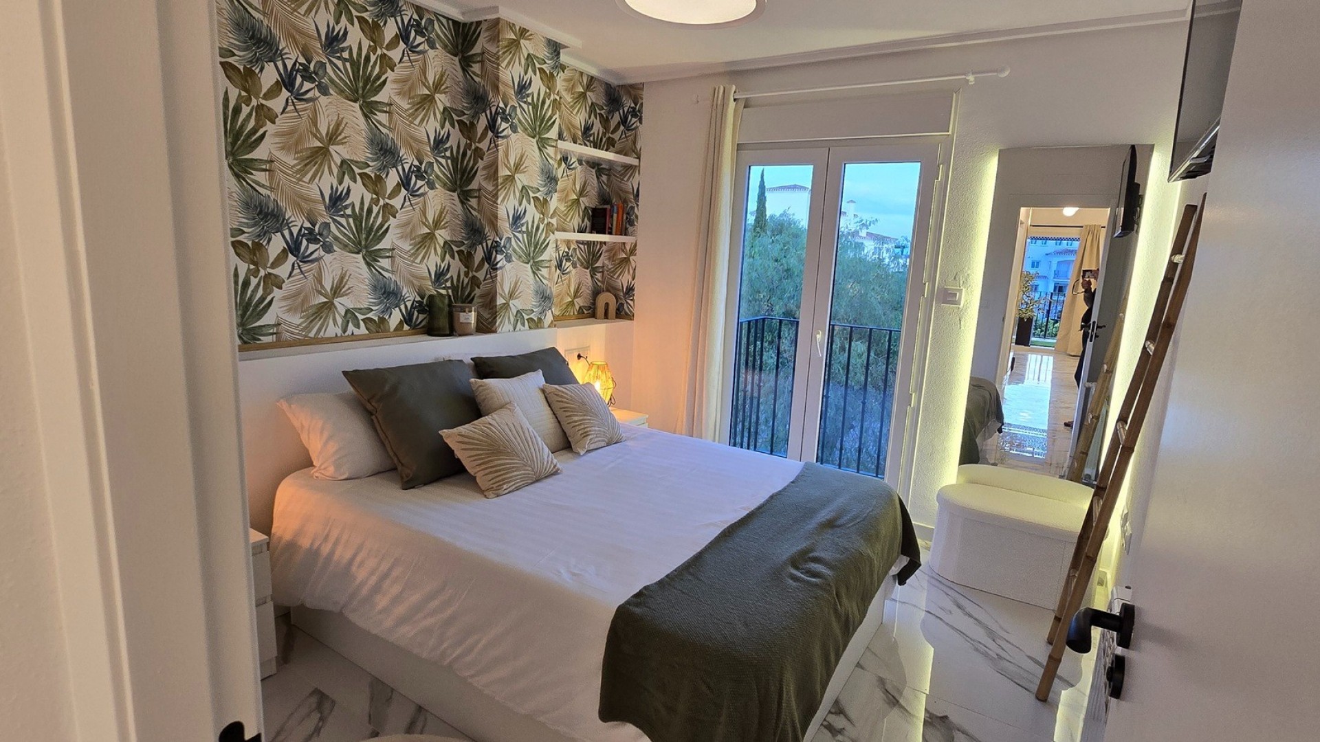 Resale - Wohnung Appartement -
Sucina