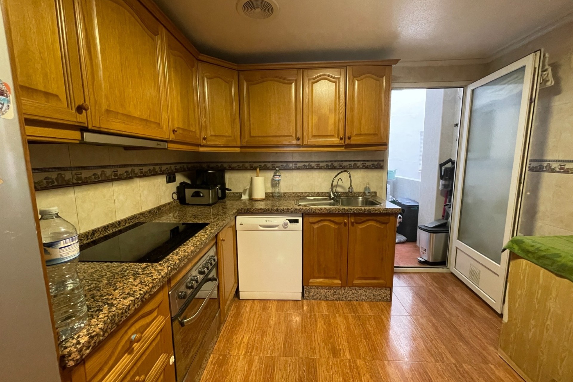 Resale - Wohnung / Appartement -
Torrevieia - Torrevieja