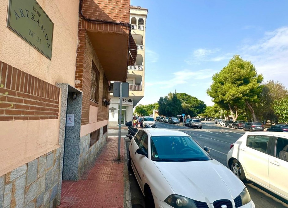 Resale - Wohnung Appartement -
Torrevieja - Acequion