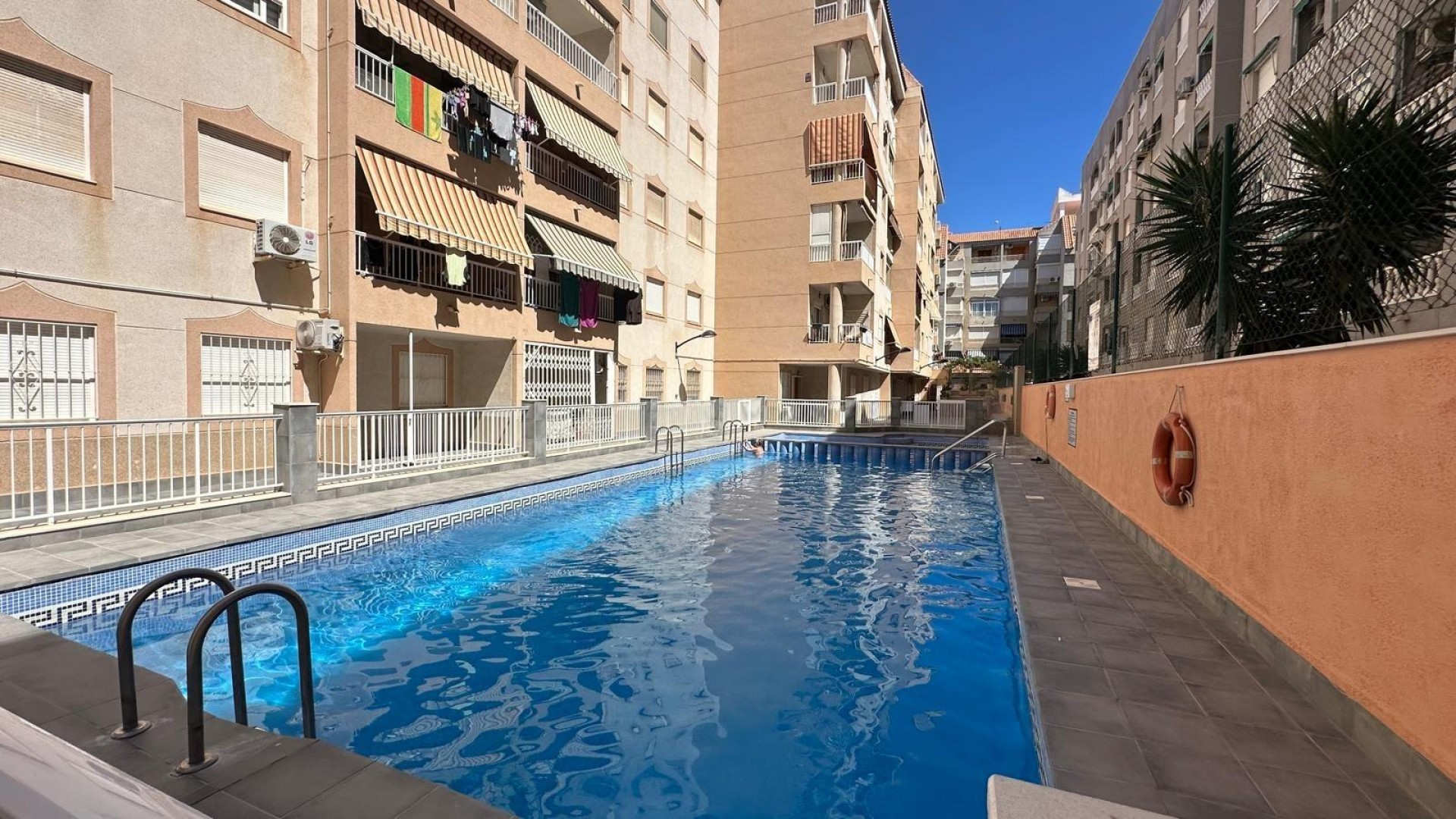 Resale - Wohnung Appartement -
Torrevieja - Acequion