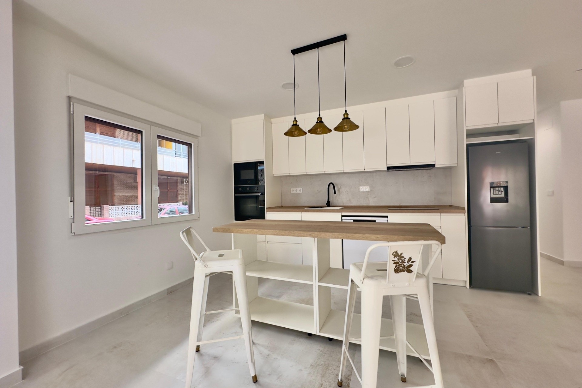 Resale - Wohnung / Appartement -
Torrevieja - Acequion