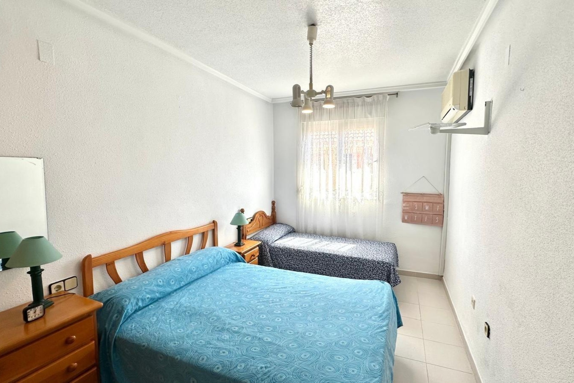 Resale - Wohnung / Appartement -
Torrevieja - Acequion
