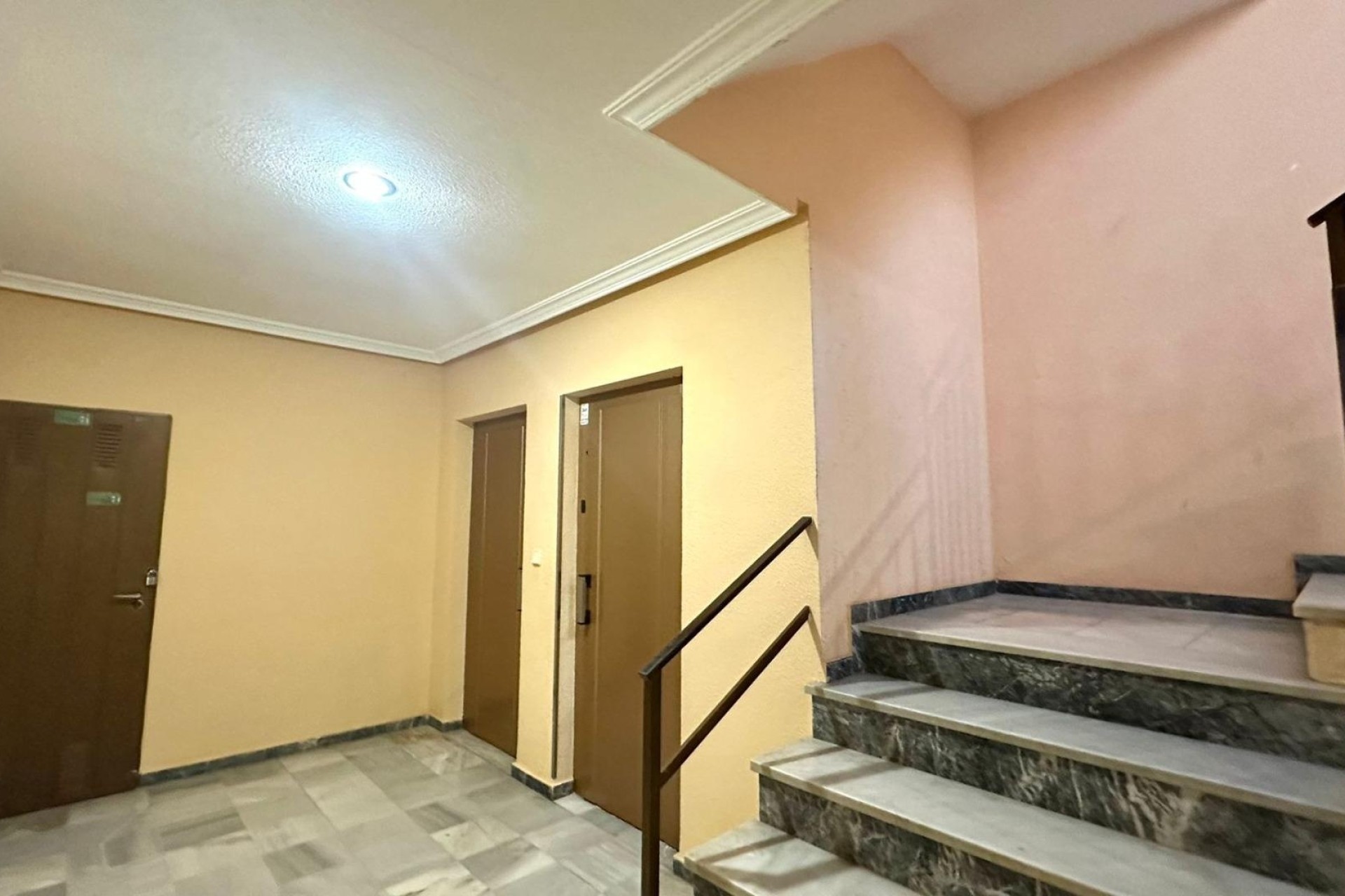 Resale - Wohnung / Appartement -
Torrevieja - Acequion