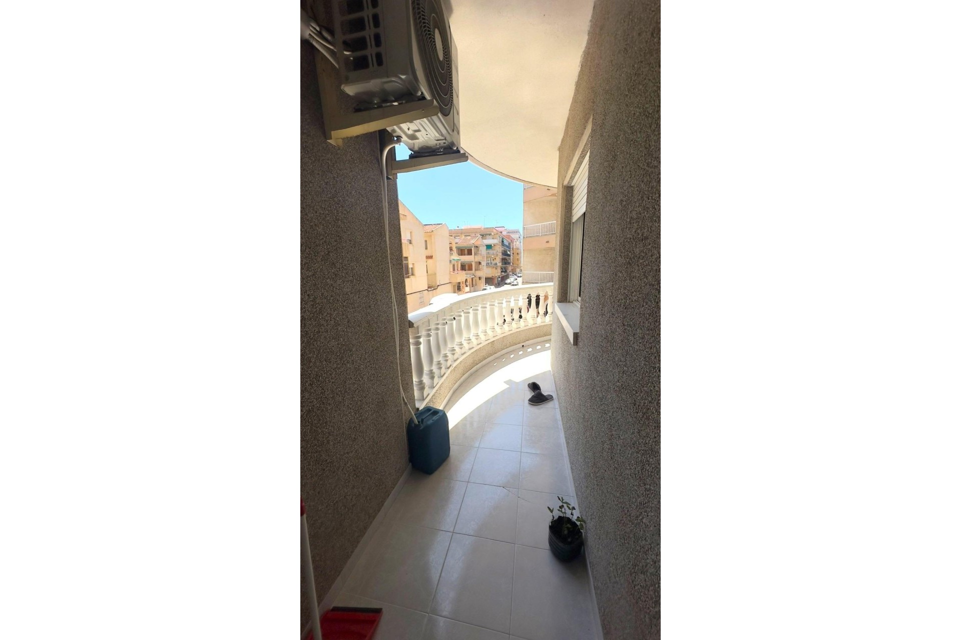 Resale - Wohnung / Appartement -
Torrevieja - Acequion