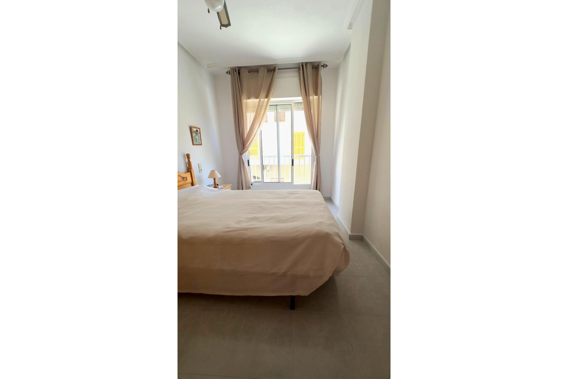 Resale - Wohnung / Appartement -
Torrevieja - Acequion