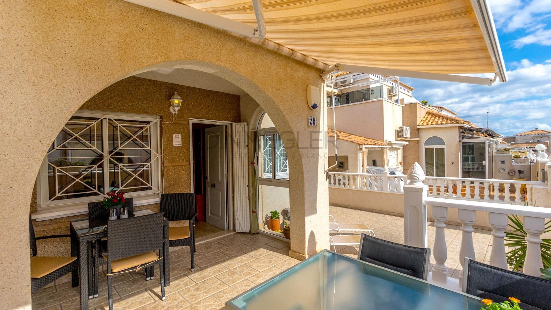 Resale - Wohnung Appartement -
Torrevieja - Aguas Nuevas