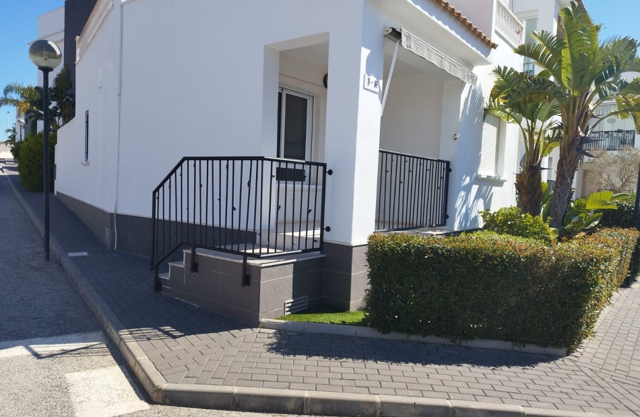 Resale - Wohnung Appartement -
Torrevieja - Aguas Nuevas