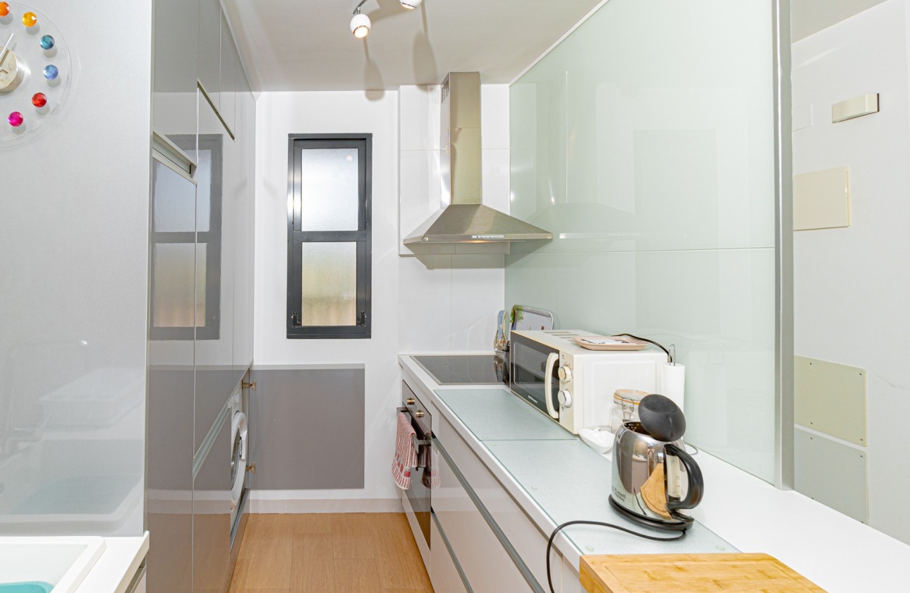 Resale - Wohnung / Appartement -
Torrevieja - Aguas Nuevas