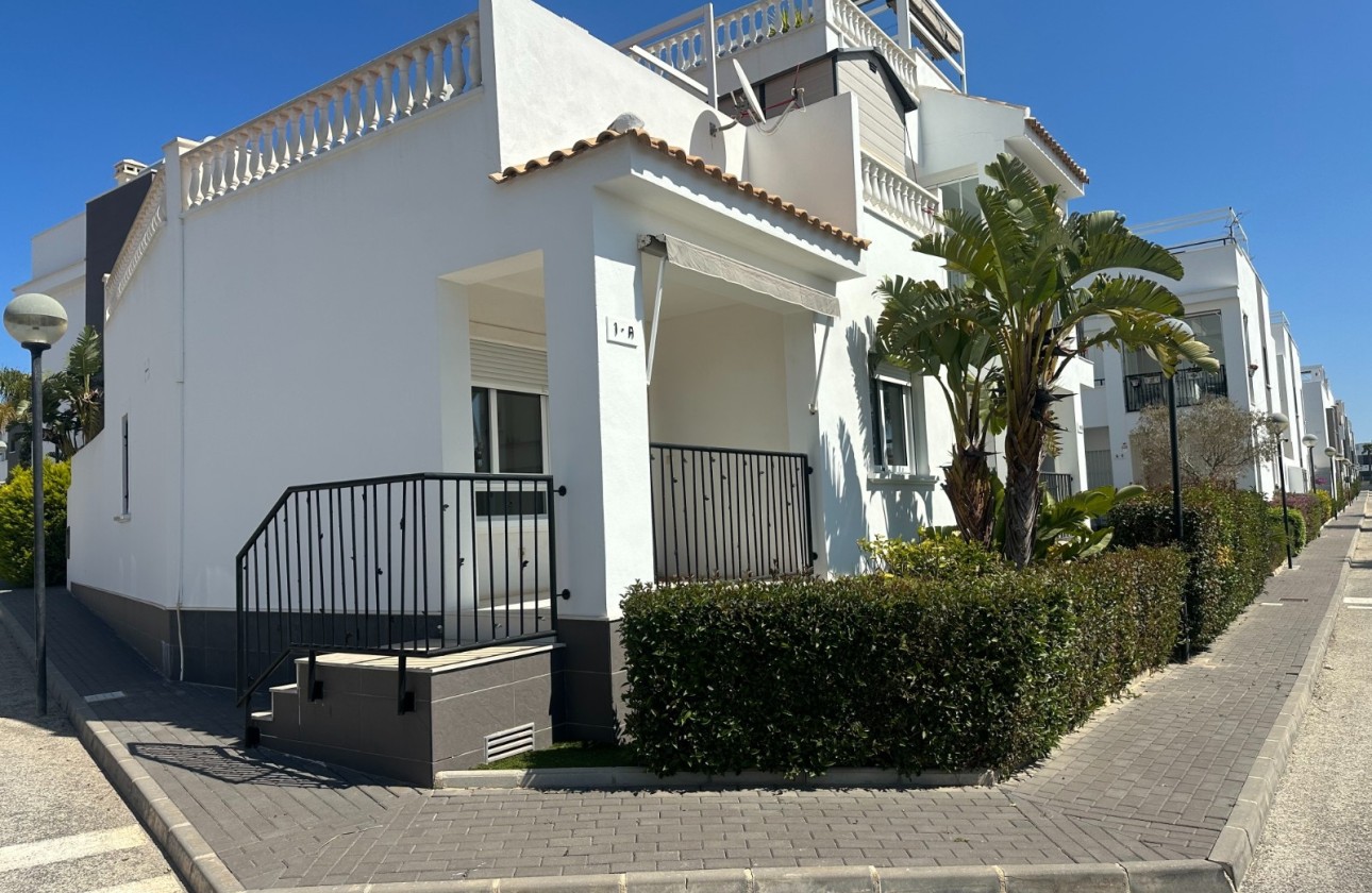 Resale - Wohnung / Appartement -
Torrevieja - Aguas Nuevas