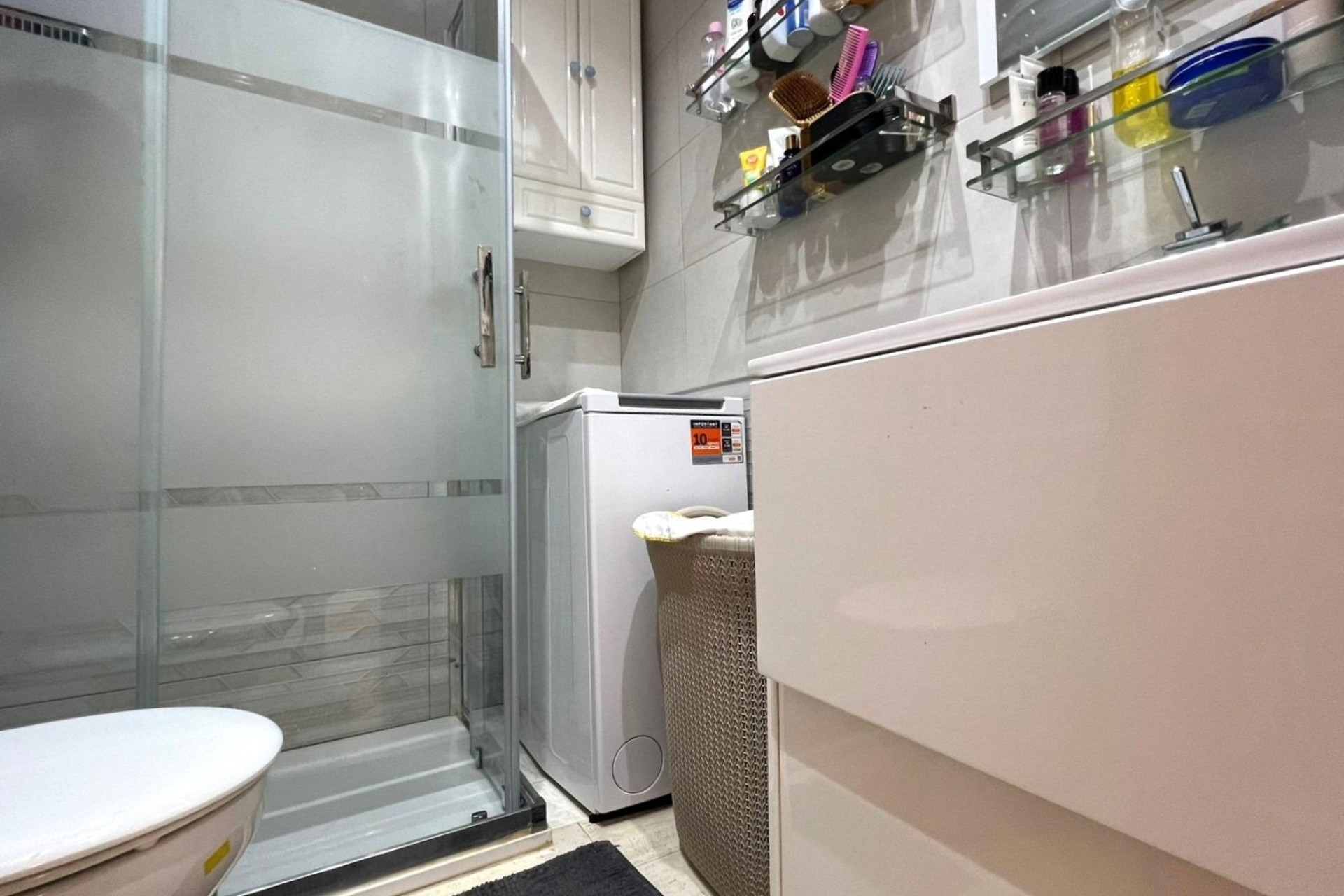Resale - Wohnung / Appartement -
Torrevieja - Aguas Nuevas