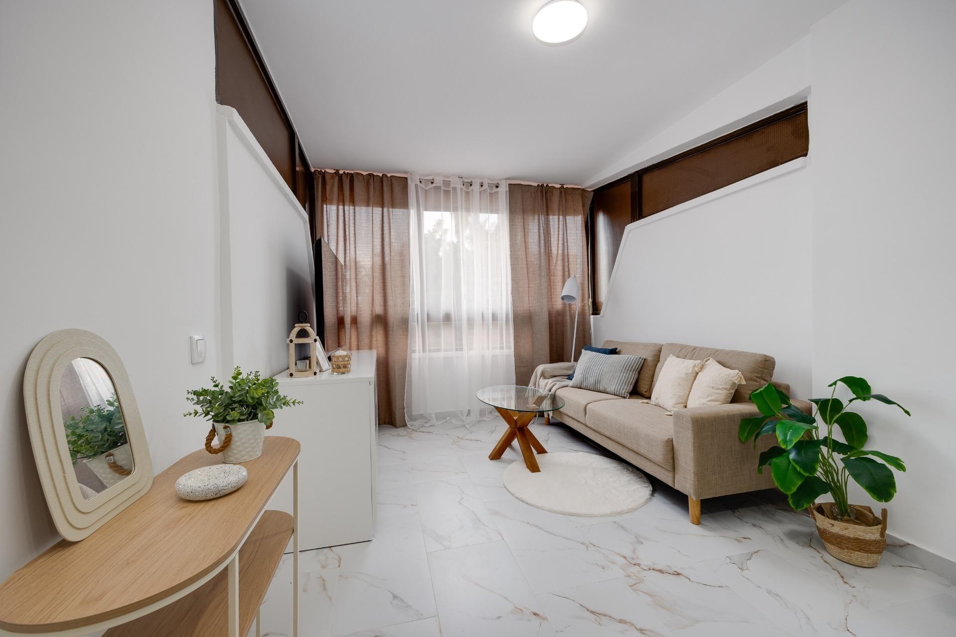 Resale - Wohnung / Appartement -
Torrevieja - Cabo cervera