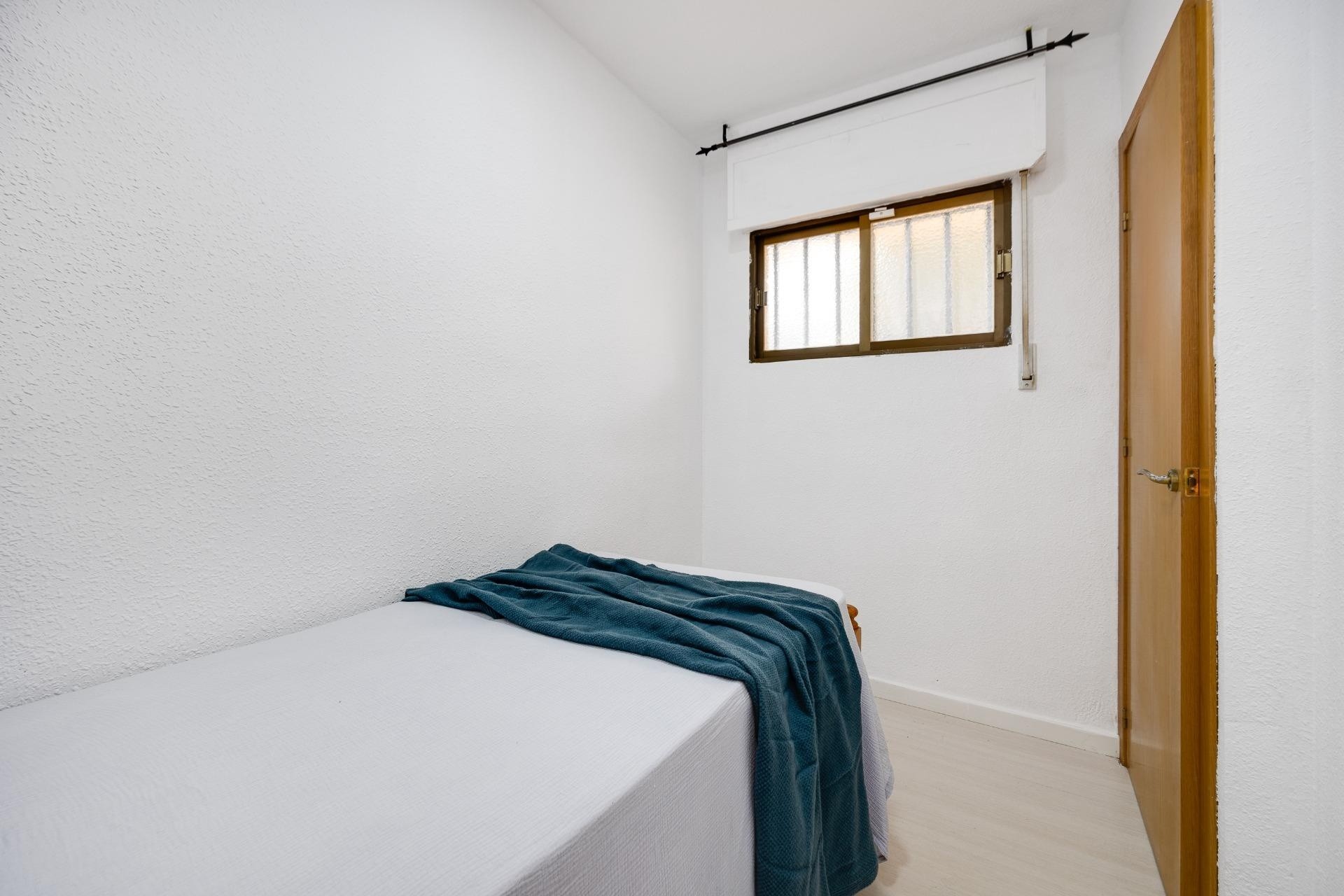 Resale - Wohnung / Appartement -
Torrevieja - Cabo cervera