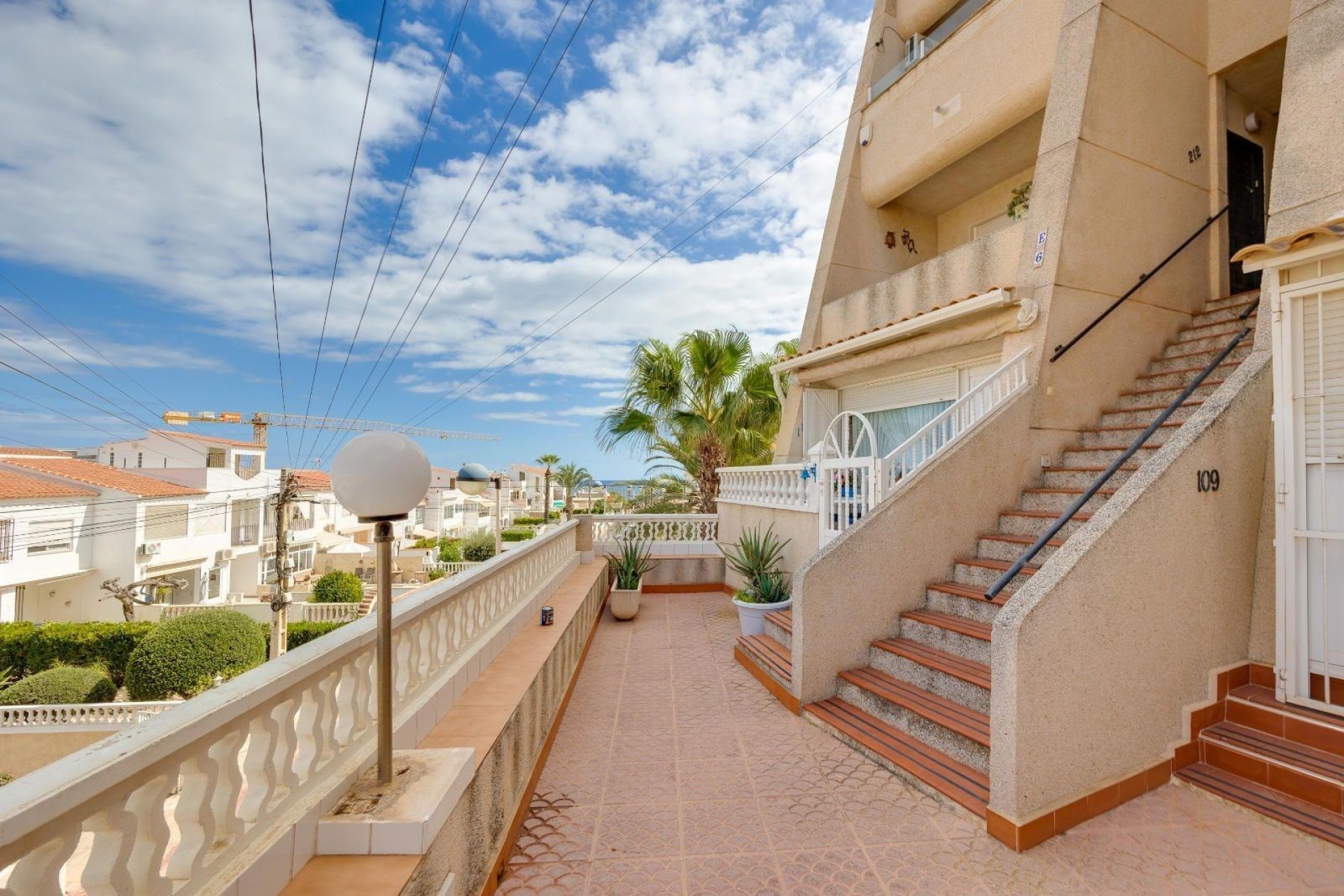 Resale - Wohnung / Appartement -
Torrevieja - Cabo cervera