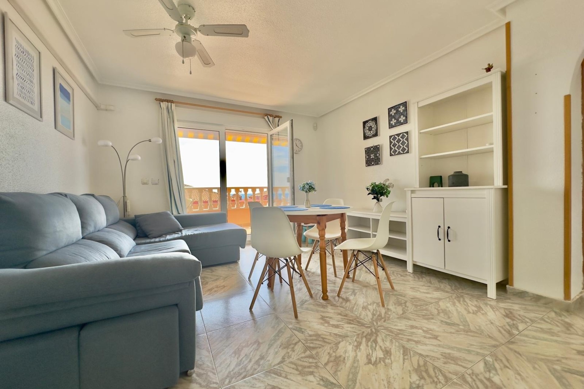 Resale - Wohnung / Appartement -
Torrevieja - Cabo Cervera