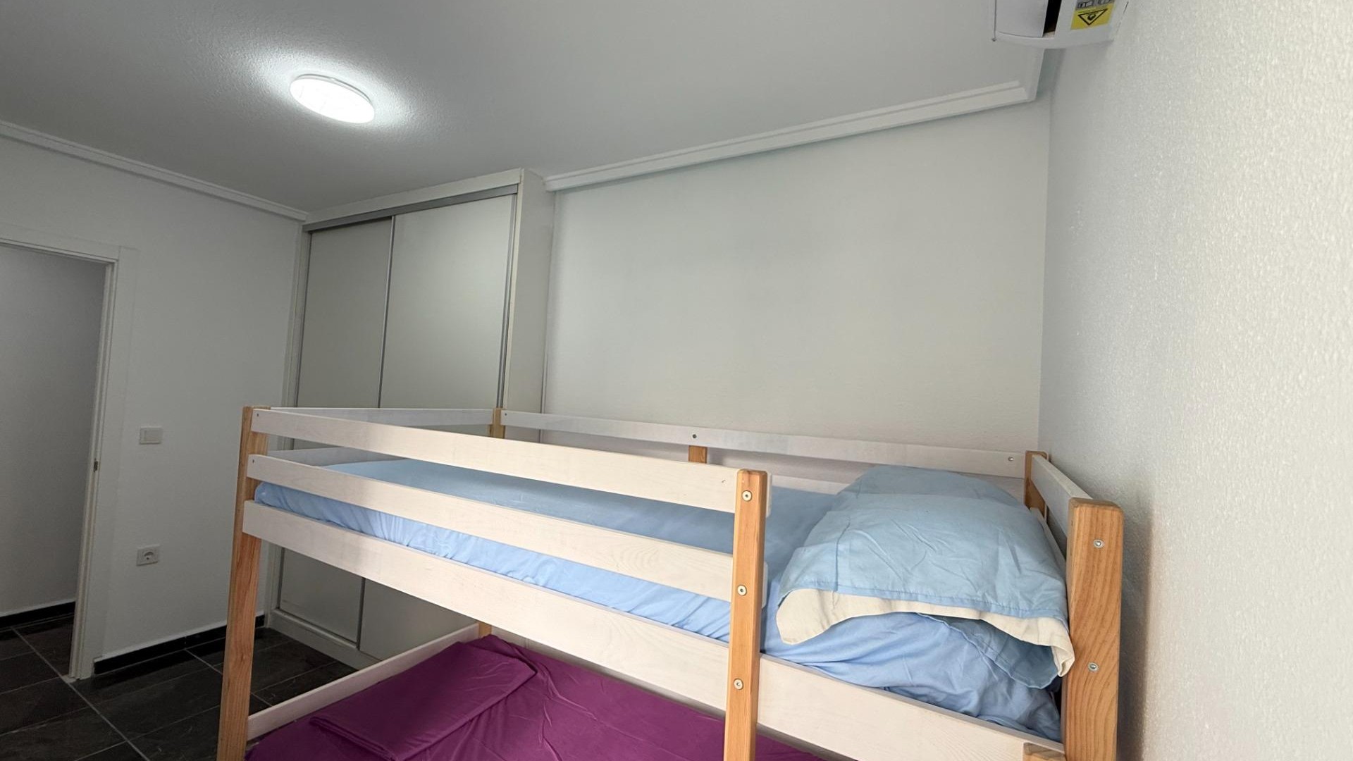 Resale - Wohnung Appartement -
Torrevieja - Center