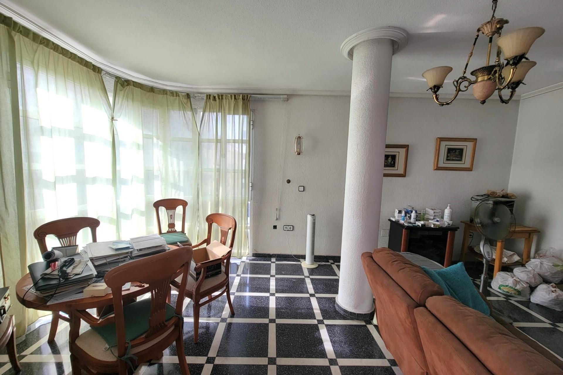 Resale - Wohnung Appartement -
Torrevieja - Center