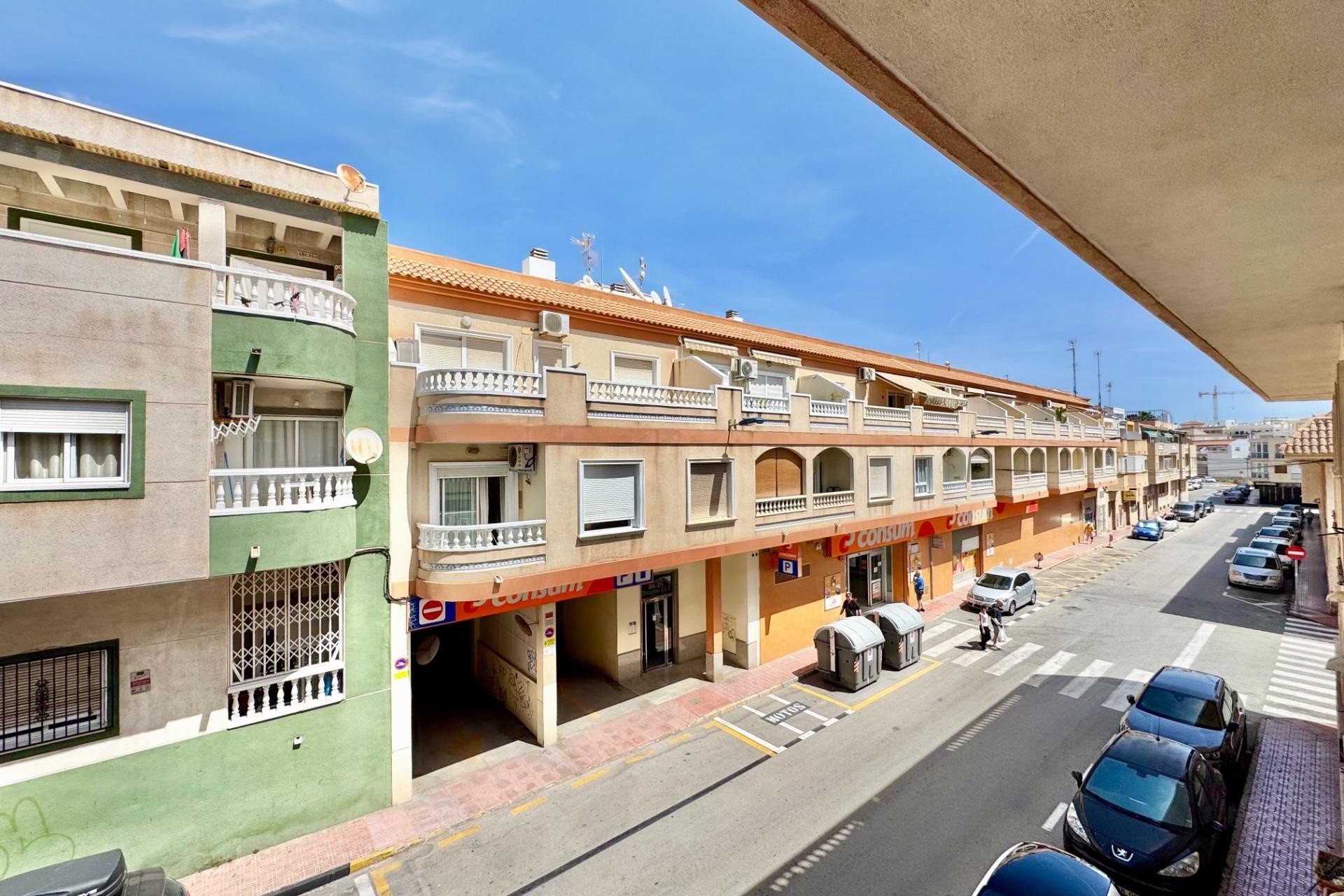 Resale - Wohnung / Appartement -
Torrevieja - Center