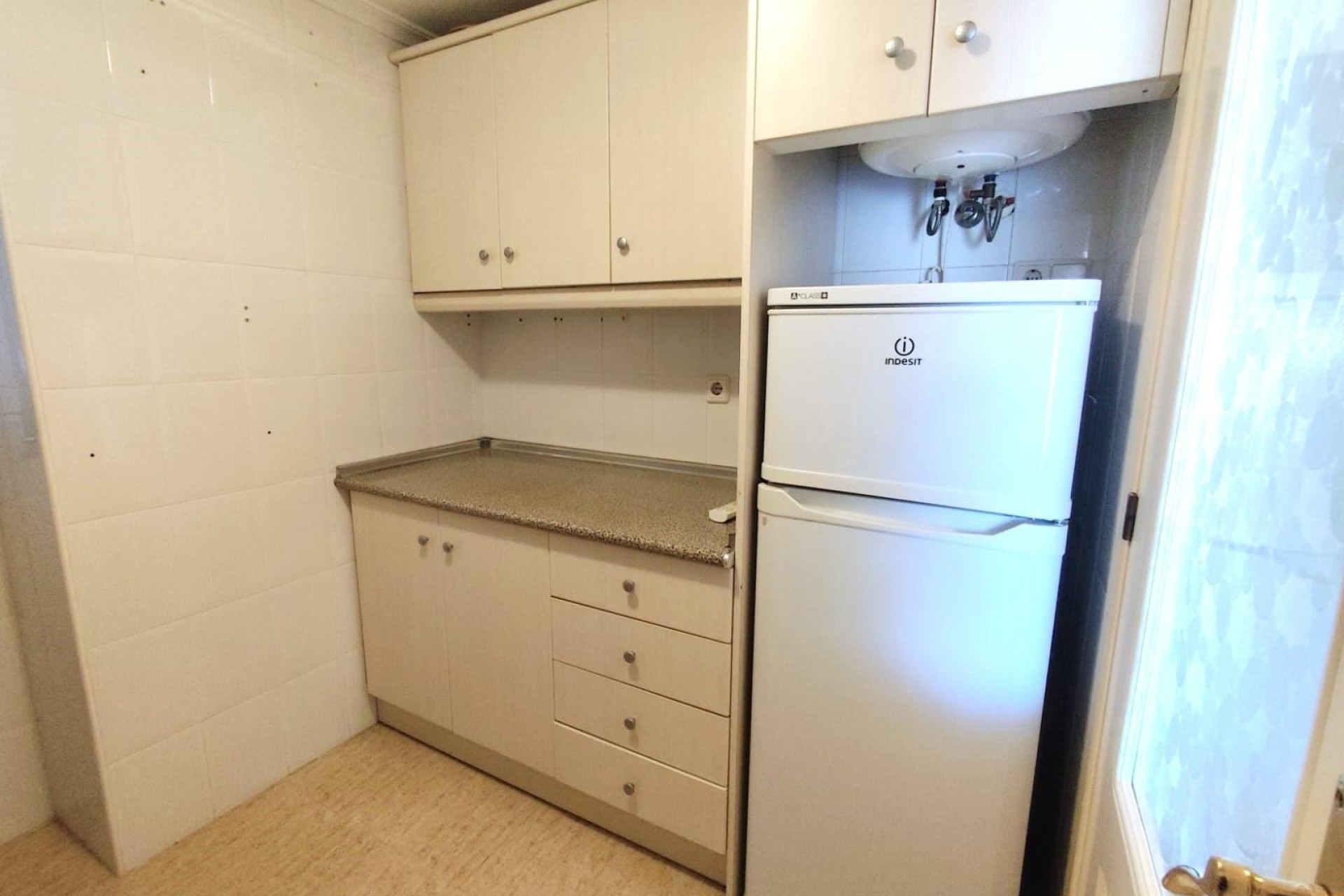 Resale - Wohnung / Appartement -
Torrevieja - Center