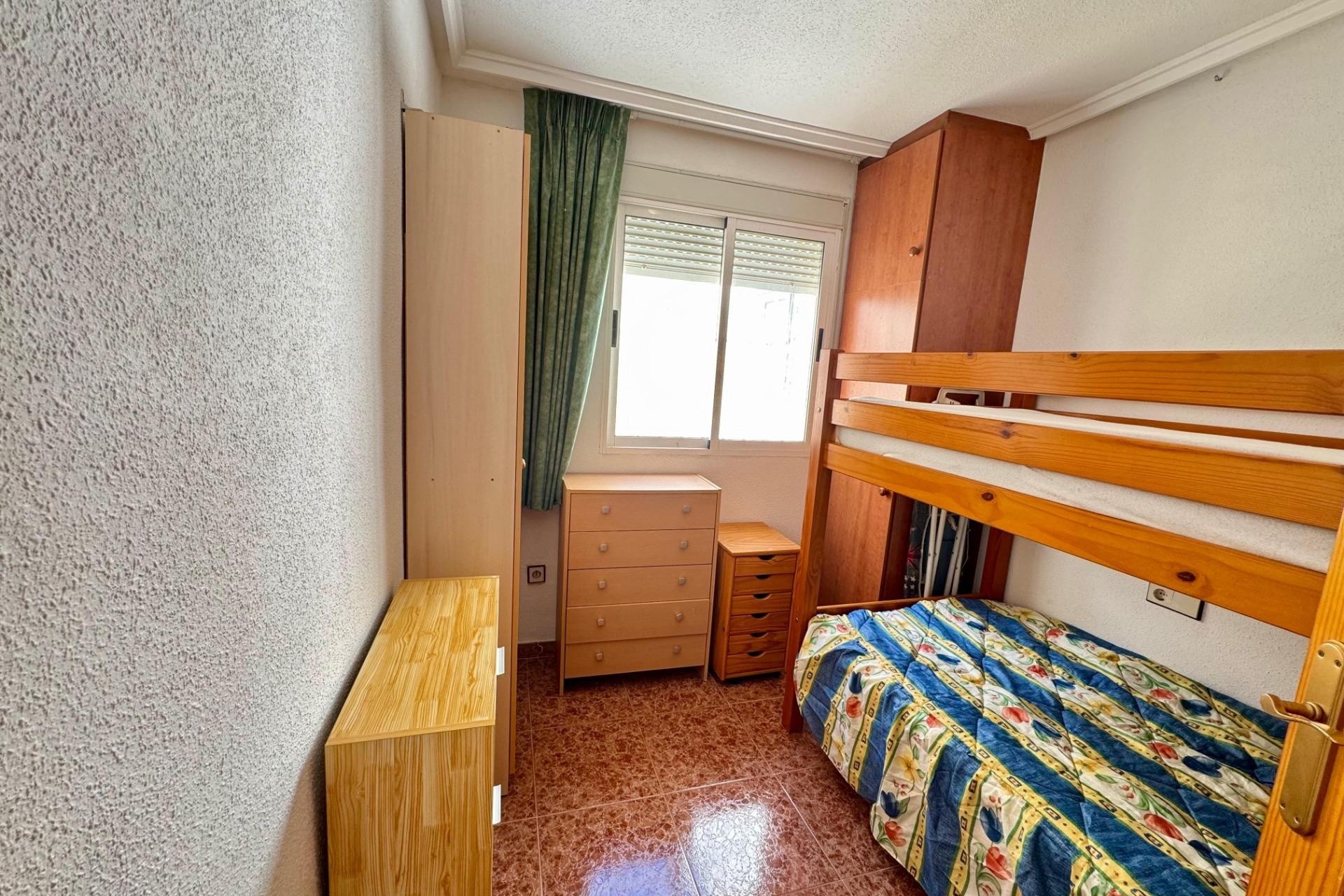 Resale - Wohnung / Appartement -
Torrevieja - Center