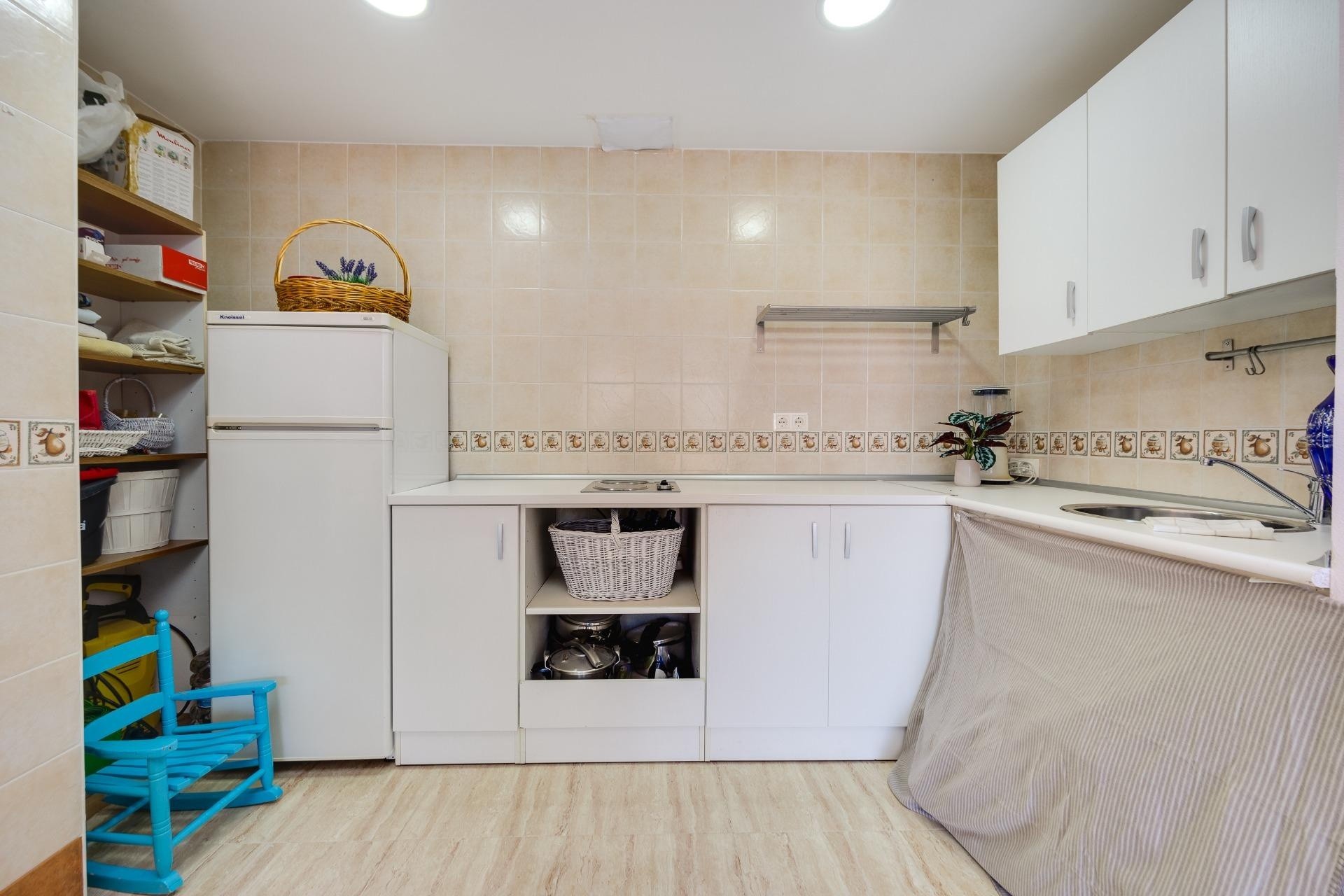 Resale - Wohnung / Appartement -
Torrevieja - Center