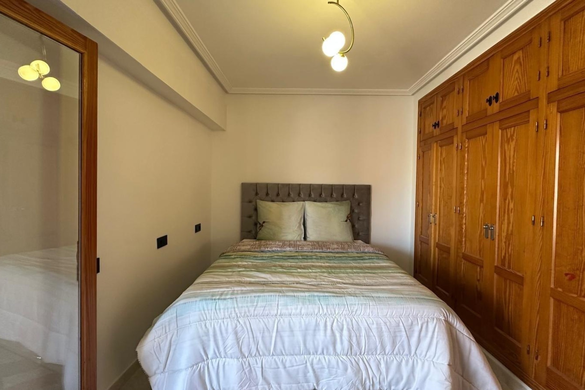 Resale - Wohnung / Appartement -
Torrevieja - Center