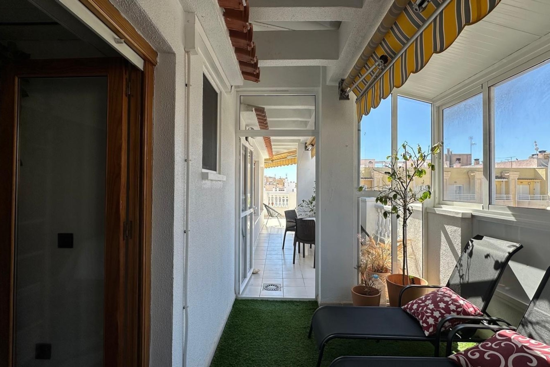 Resale - Wohnung / Appartement -
Torrevieja - Center