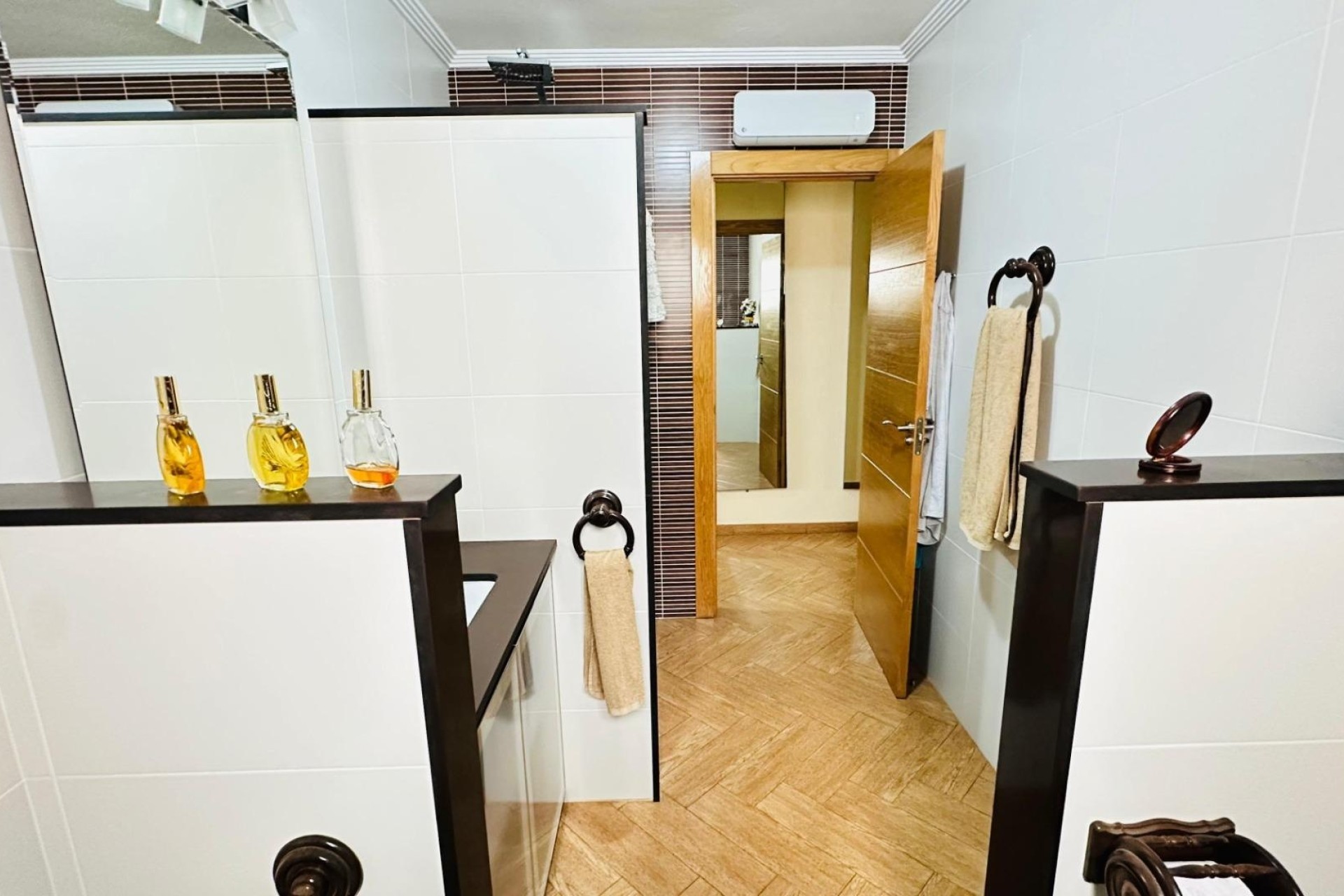 Resale - Wohnung / Appartement -
Torrevieja - Center