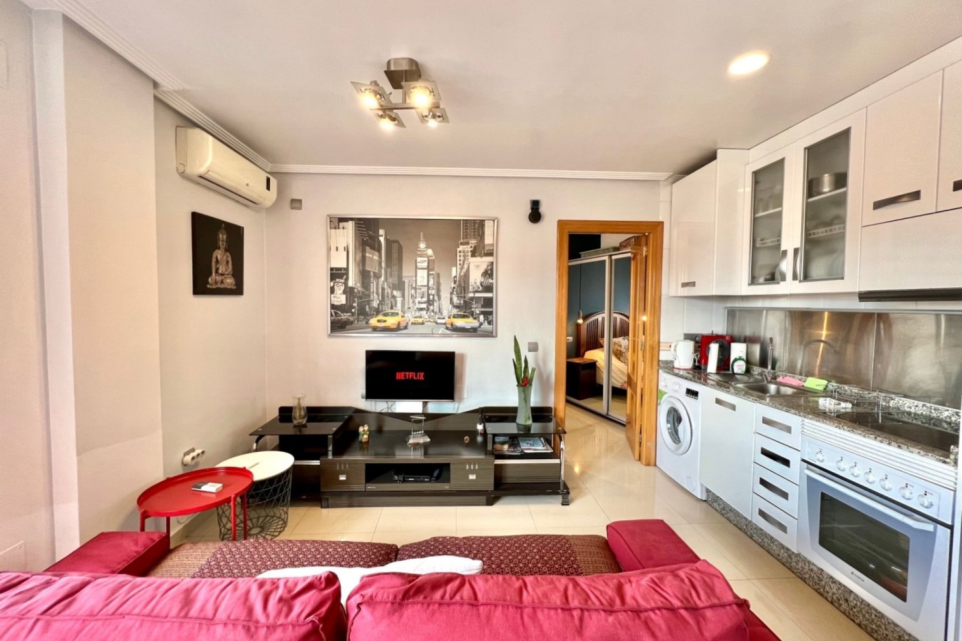 Resale - Wohnung / Appartement -
Torrevieja - Center