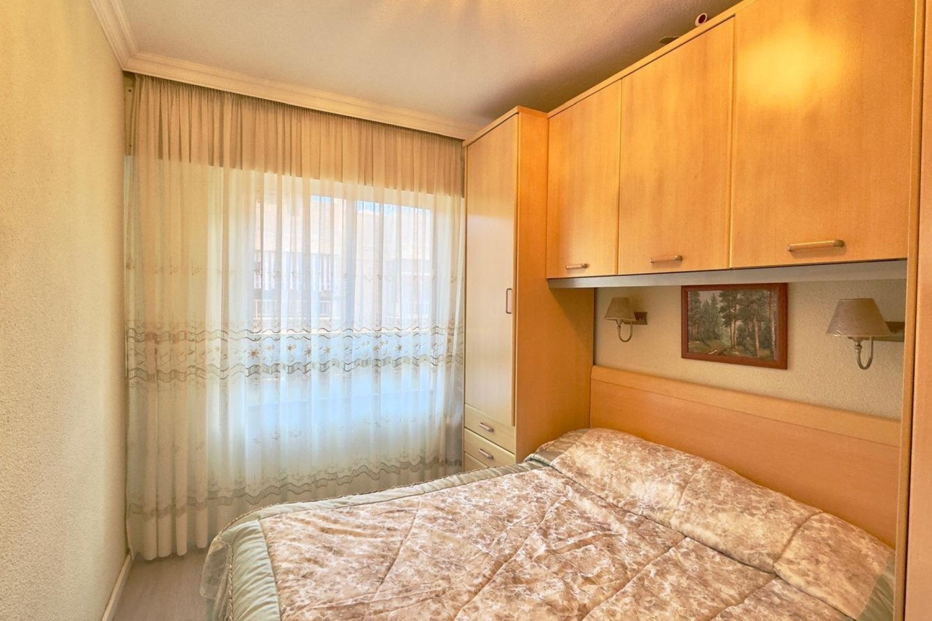 Resale - Wohnung / Appartement -
Torrevieja - Center