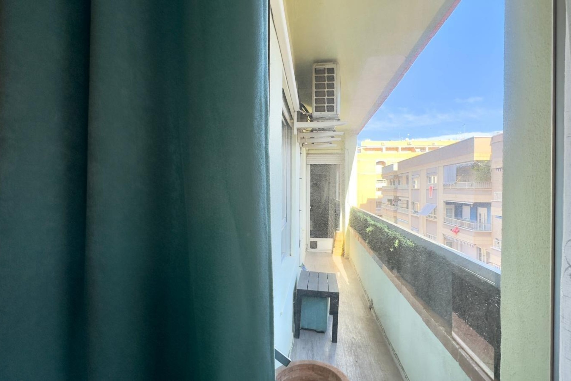 Resale - Wohnung / Appartement -
Torrevieja - Center
