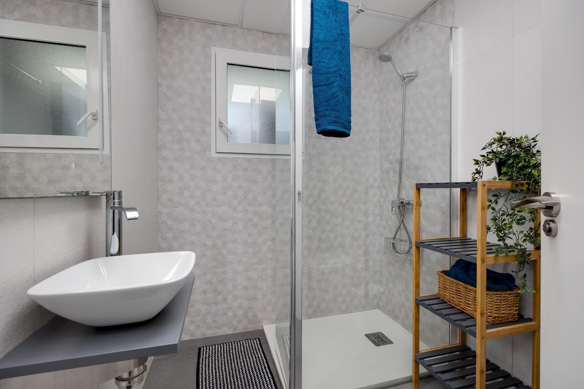 Resale - Wohnung / Appartement -
Torrevieja - Center