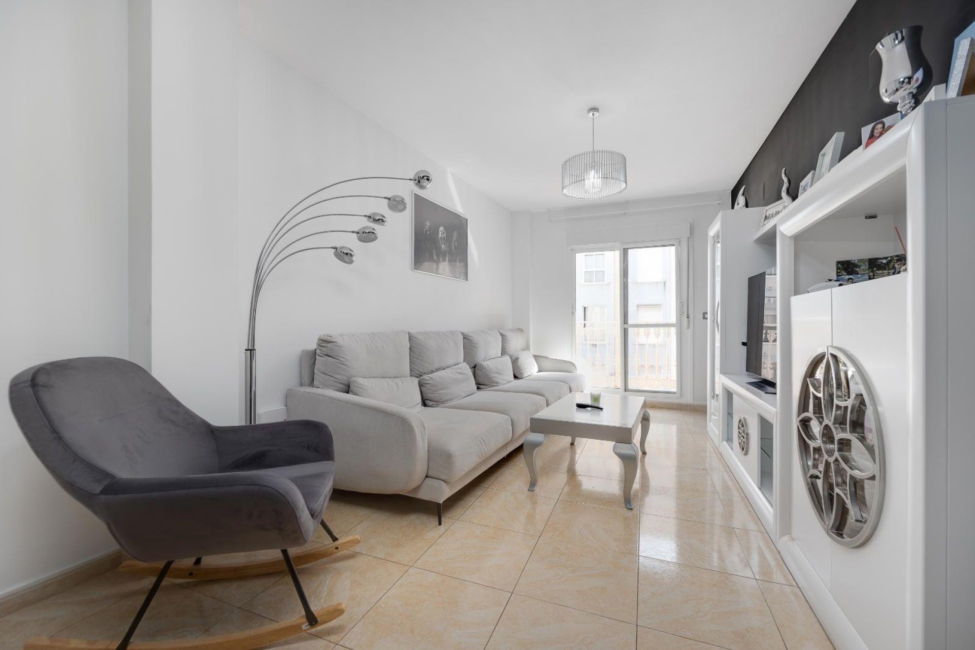 Resale - Wohnung / Appartement -
Torrevieja - Center