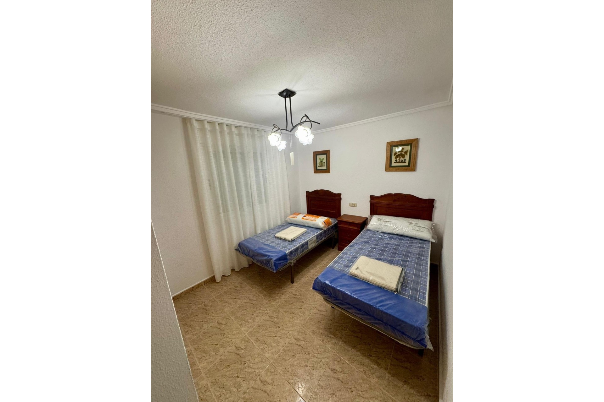 Resale - Wohnung / Appartement -
Torrevieja - Center