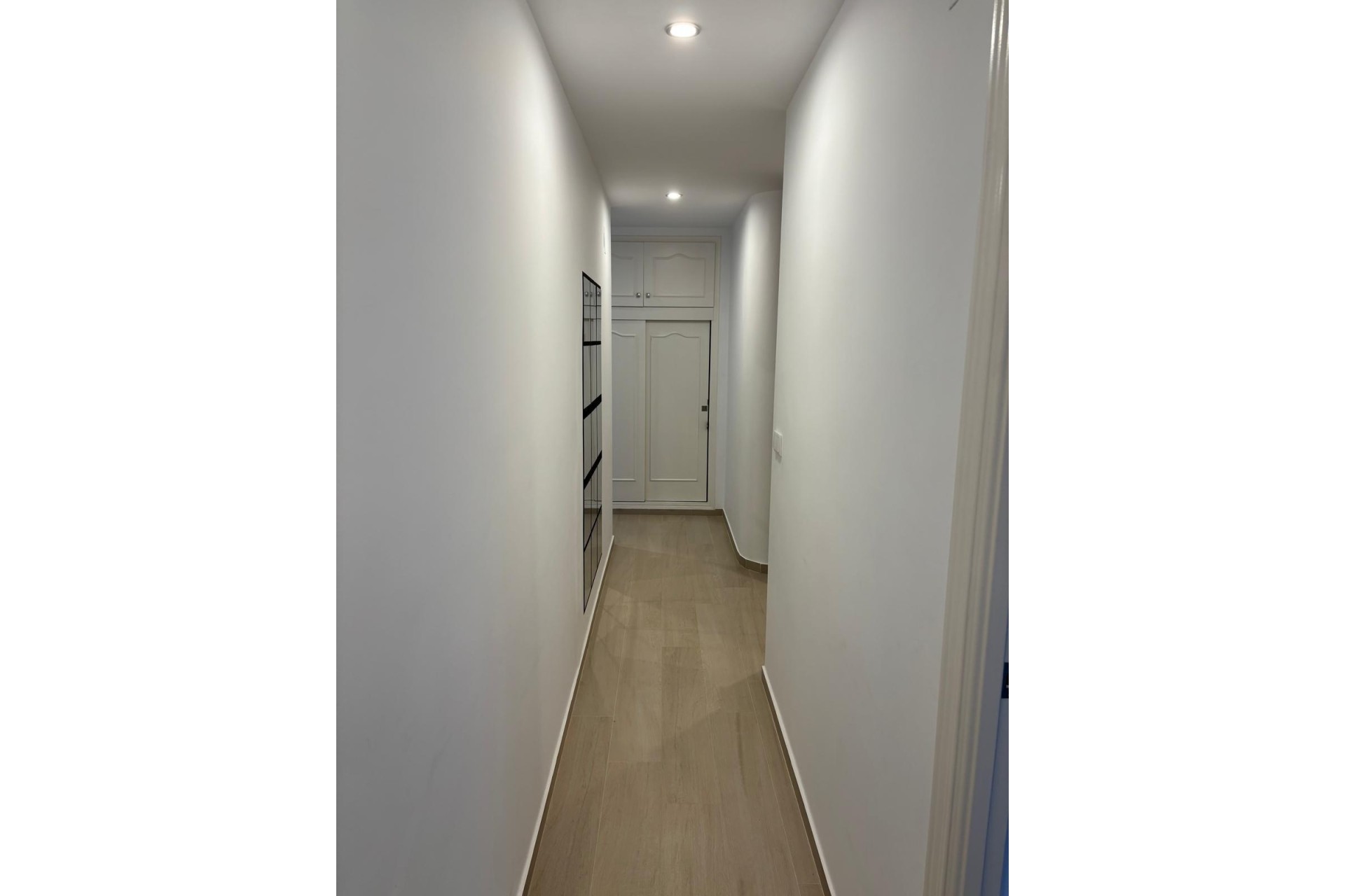 Resale - Wohnung / Appartement -
Torrevieja - Center