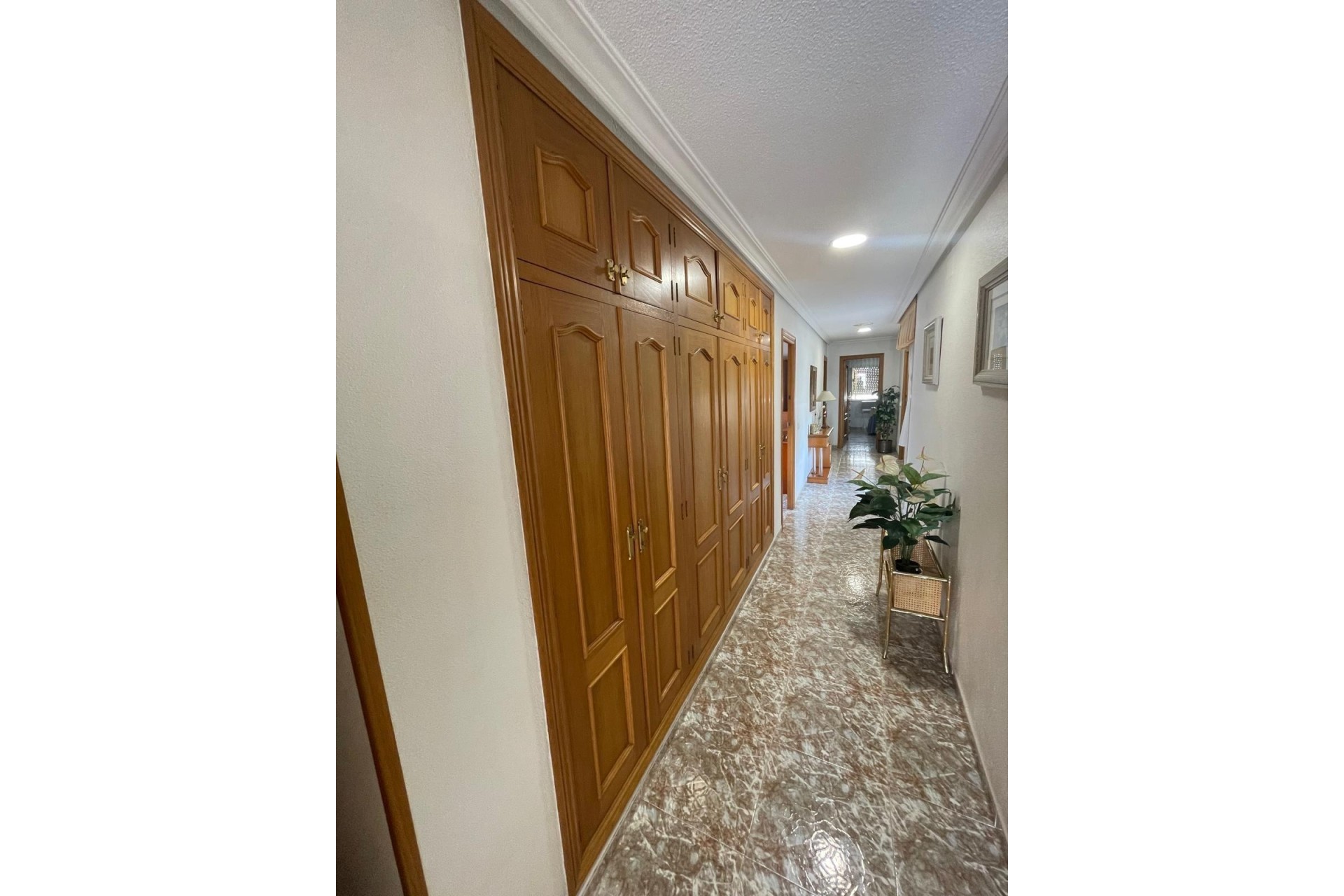 Resale - Wohnung / Appartement -
Torrevieja - Center