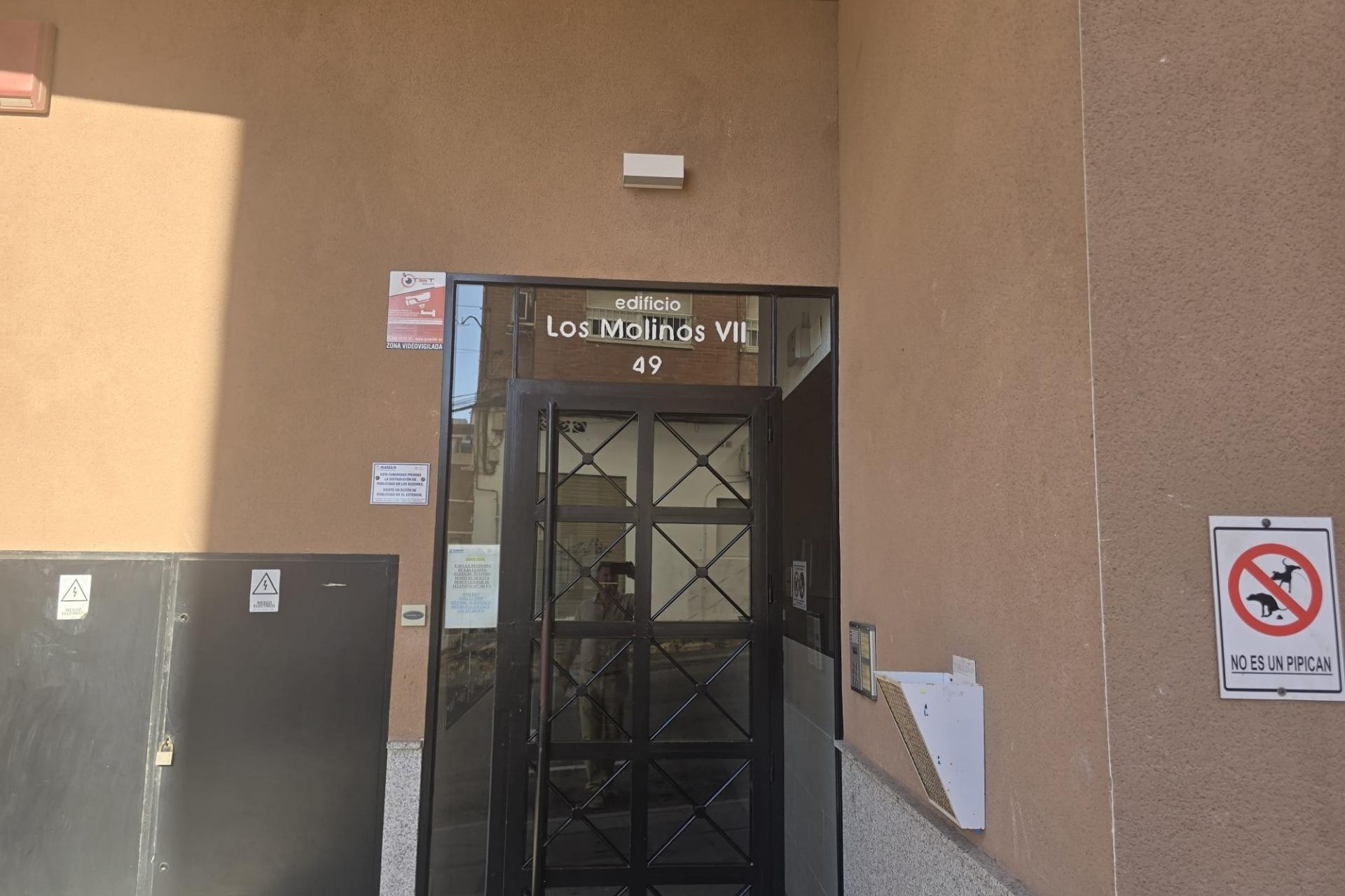 Resale - Wohnung / Appartement -
Torrevieja - Center